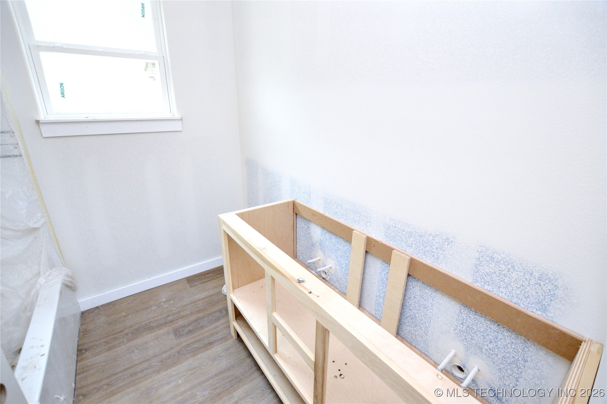 18834 W Hunters Court Property Photo 14