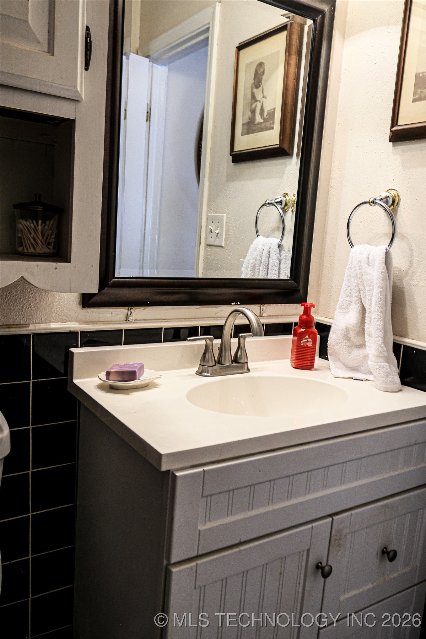 65 Pickle Lane Property Photo 9