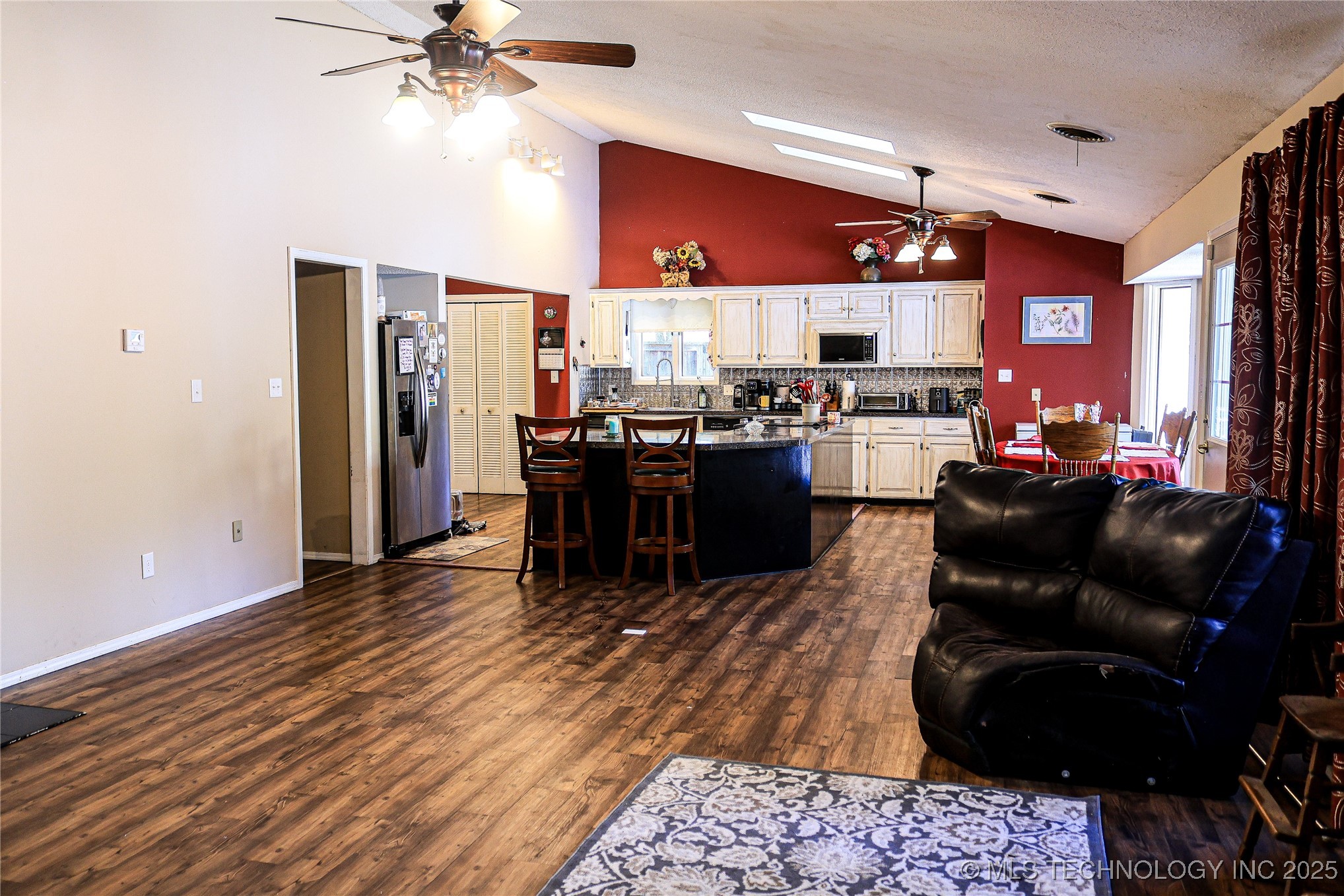 65 Pickle Lane Property Photo 16