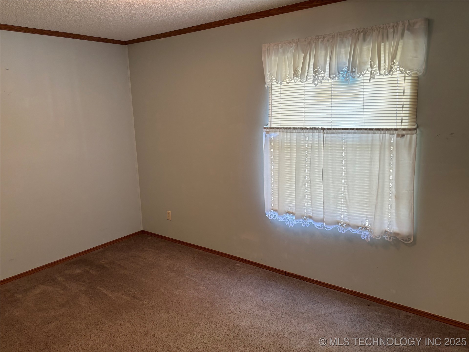 13937 Conley Property Photo 19