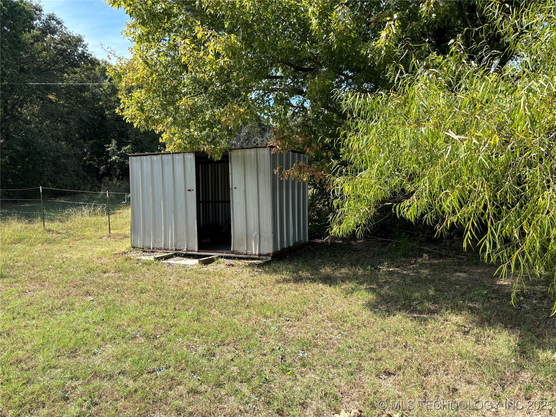 13937 Conley Property Photo 26