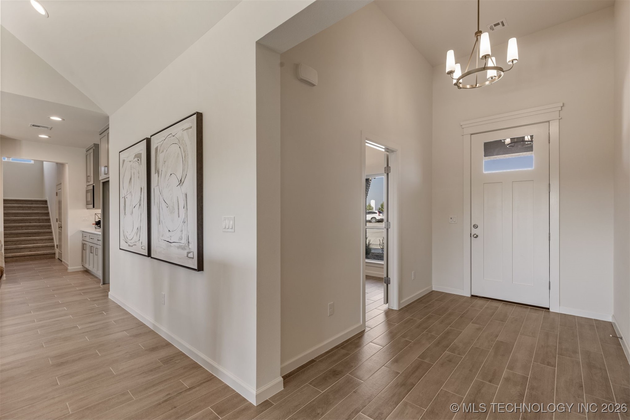 2014 E 45th Place Property Photo 9