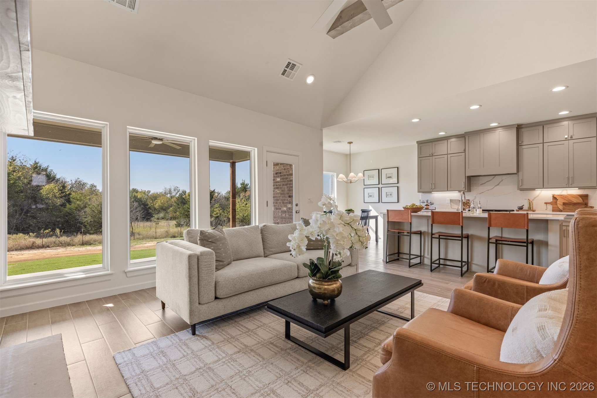 2014 E 45th Place Property Photo 16