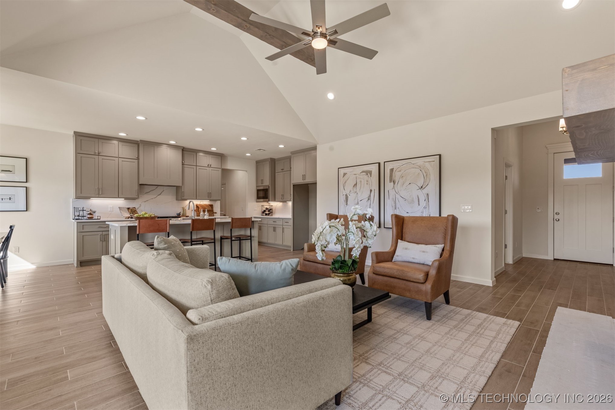 2014 E 45th Place Property Photo 17