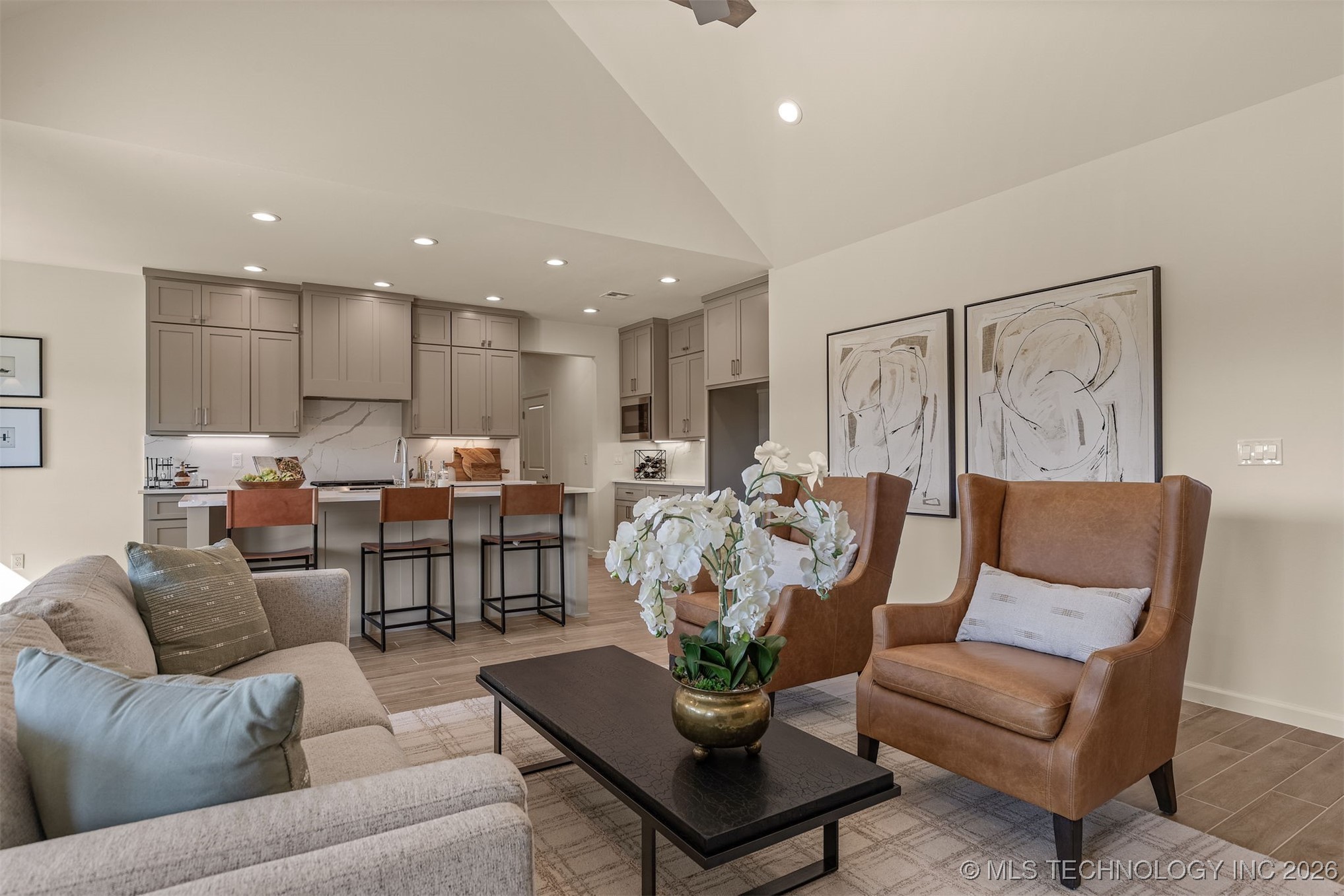 2014 E 45th Place Property Photo 18