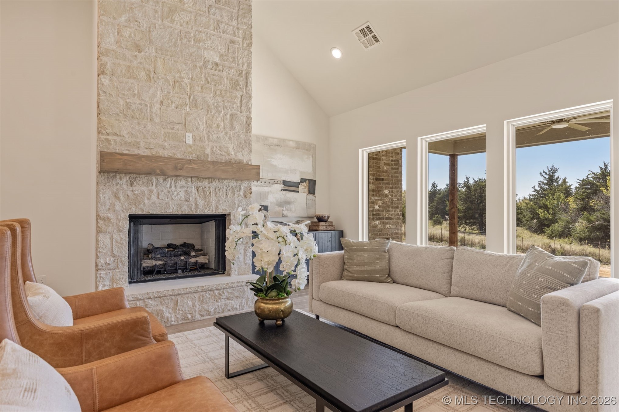 2014 E 45th Place Property Photo 23