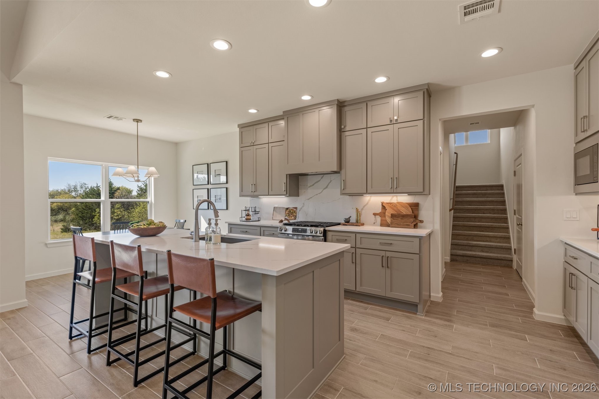 2014 E 45th Place Property Photo 24