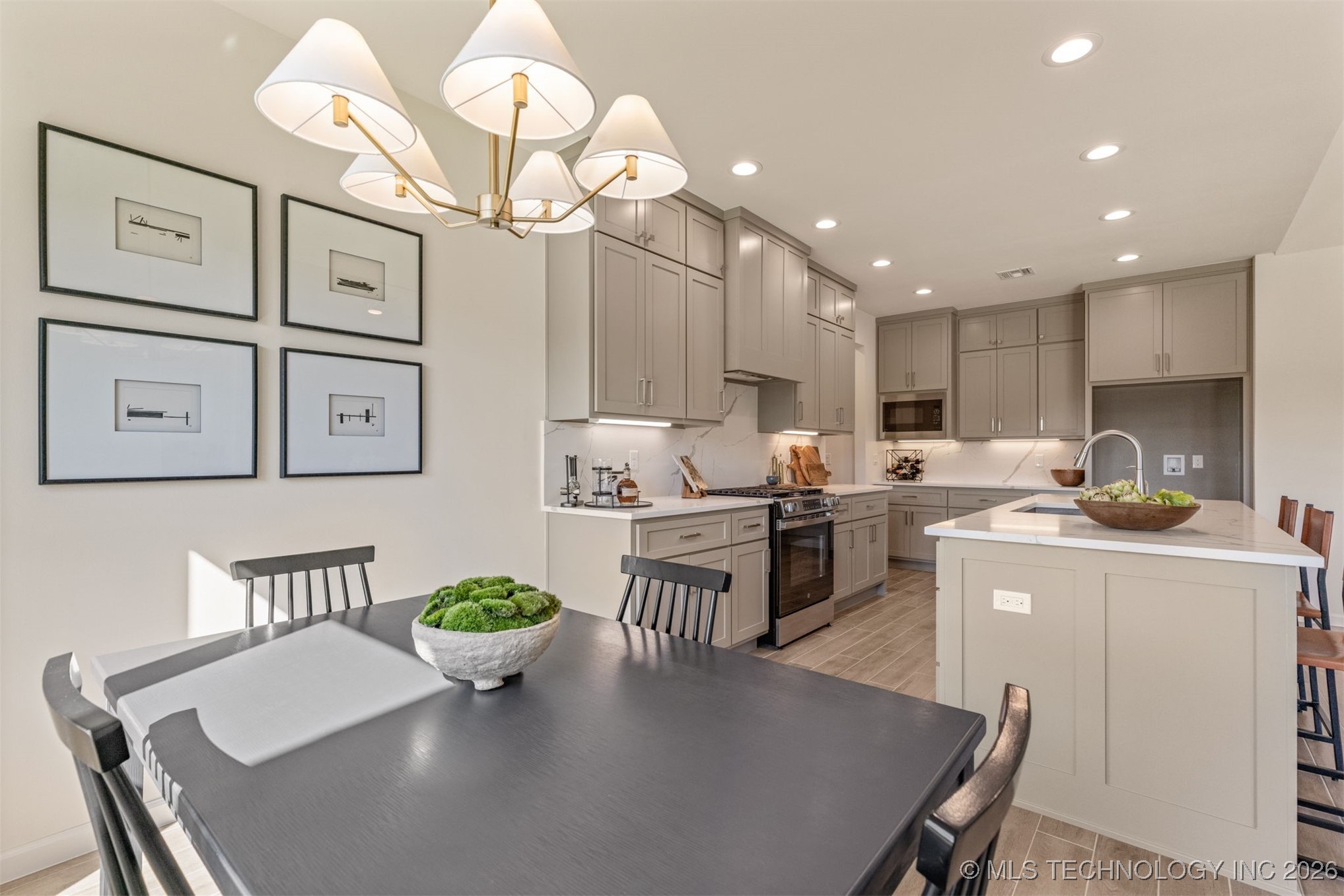 2014 E 45th Place Property Photo 34