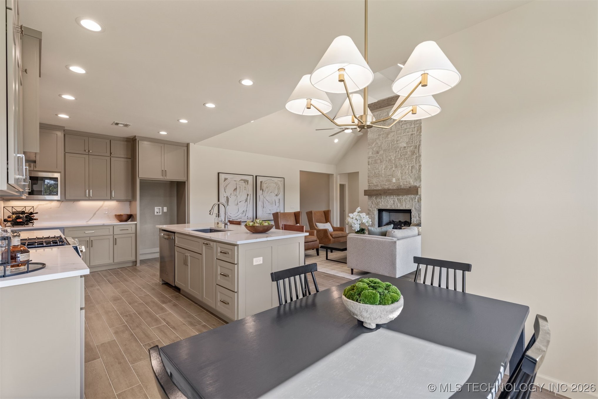 2014 E 45th Place Property Photo 35