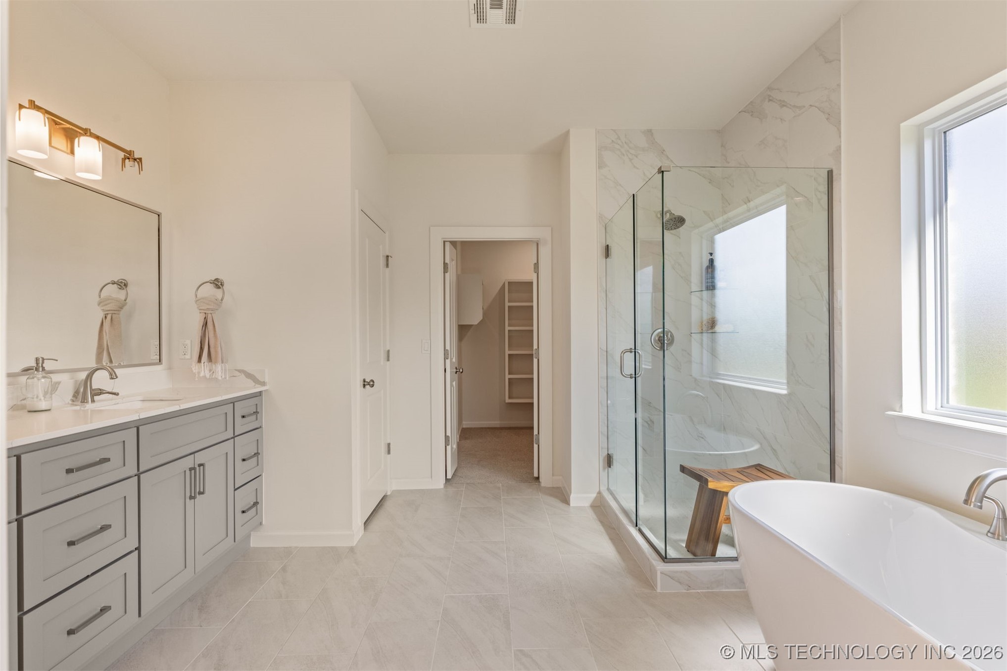 2014 E 45th Place Property Photo 40