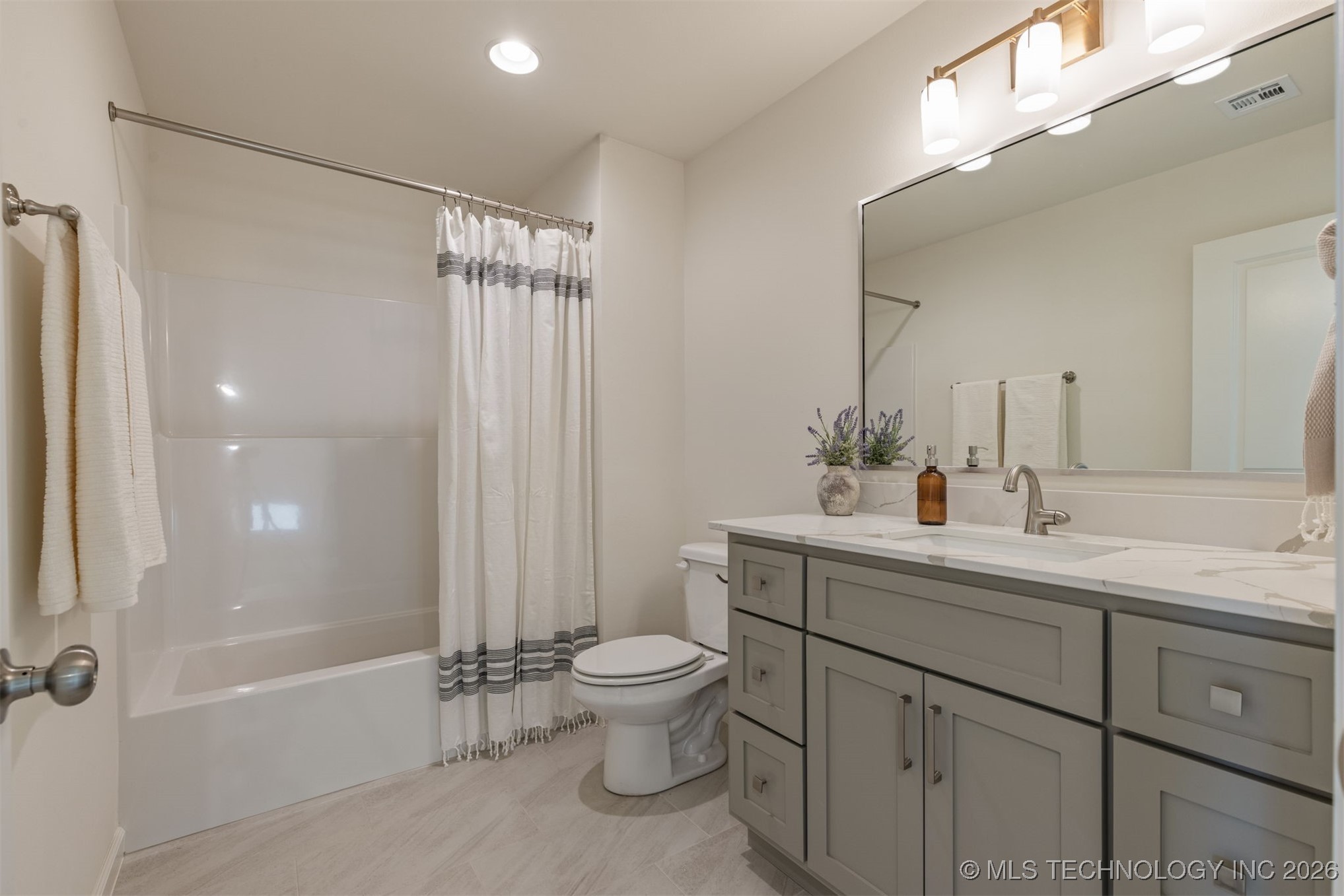 2014 E 45th Place Property Photo 68