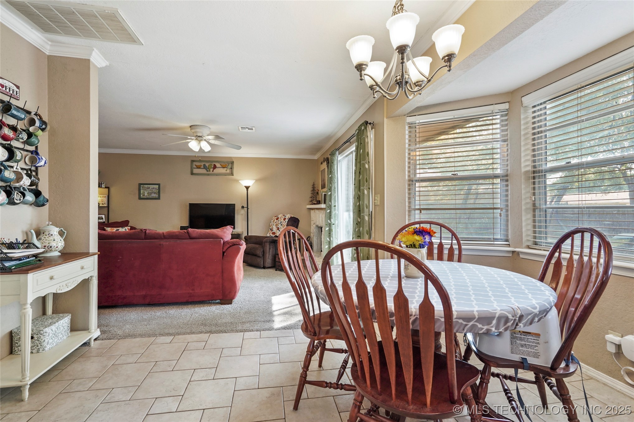 721 W Boston Street Property Photo 10