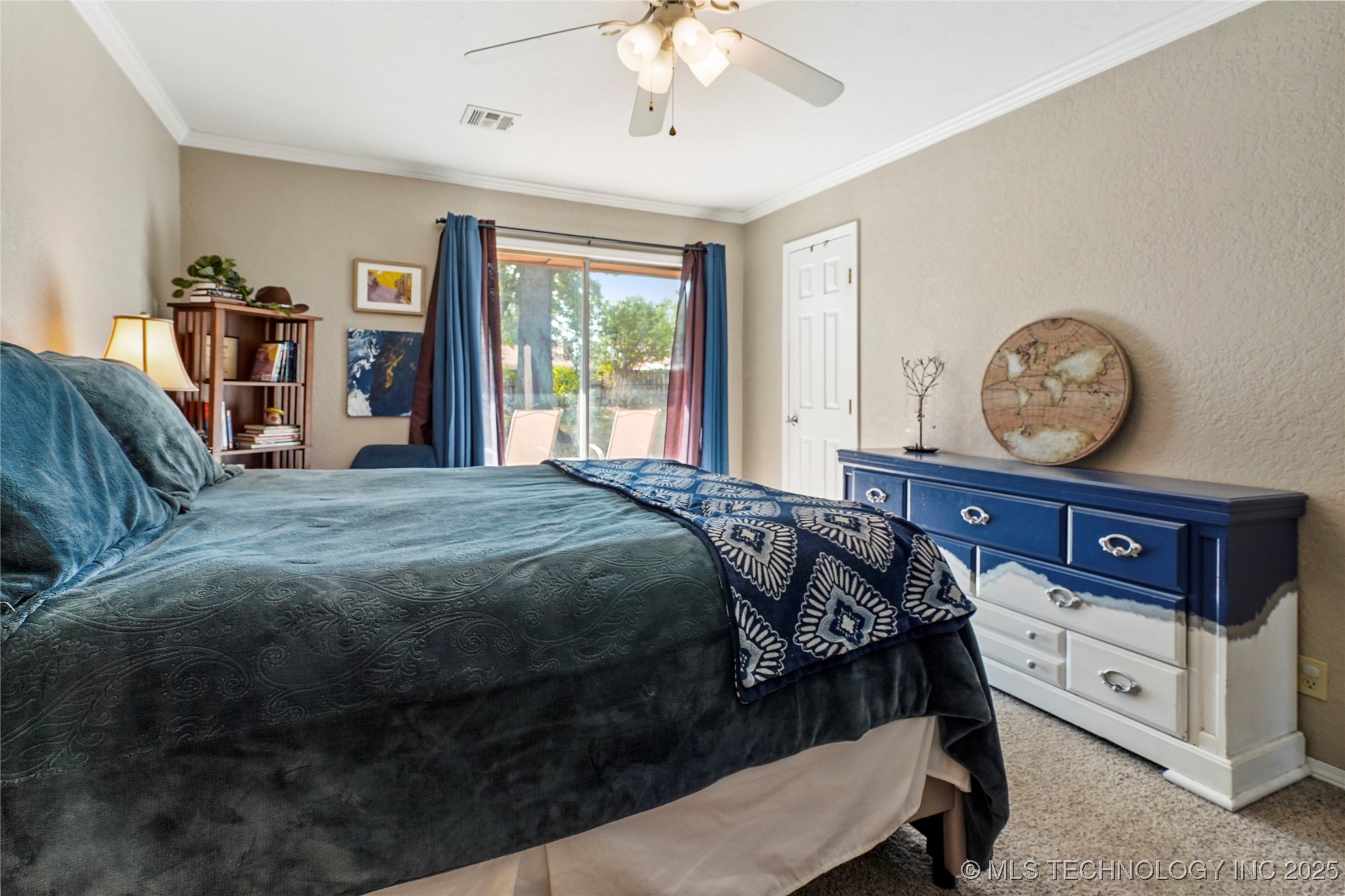 721 W Boston Street Property Photo 17