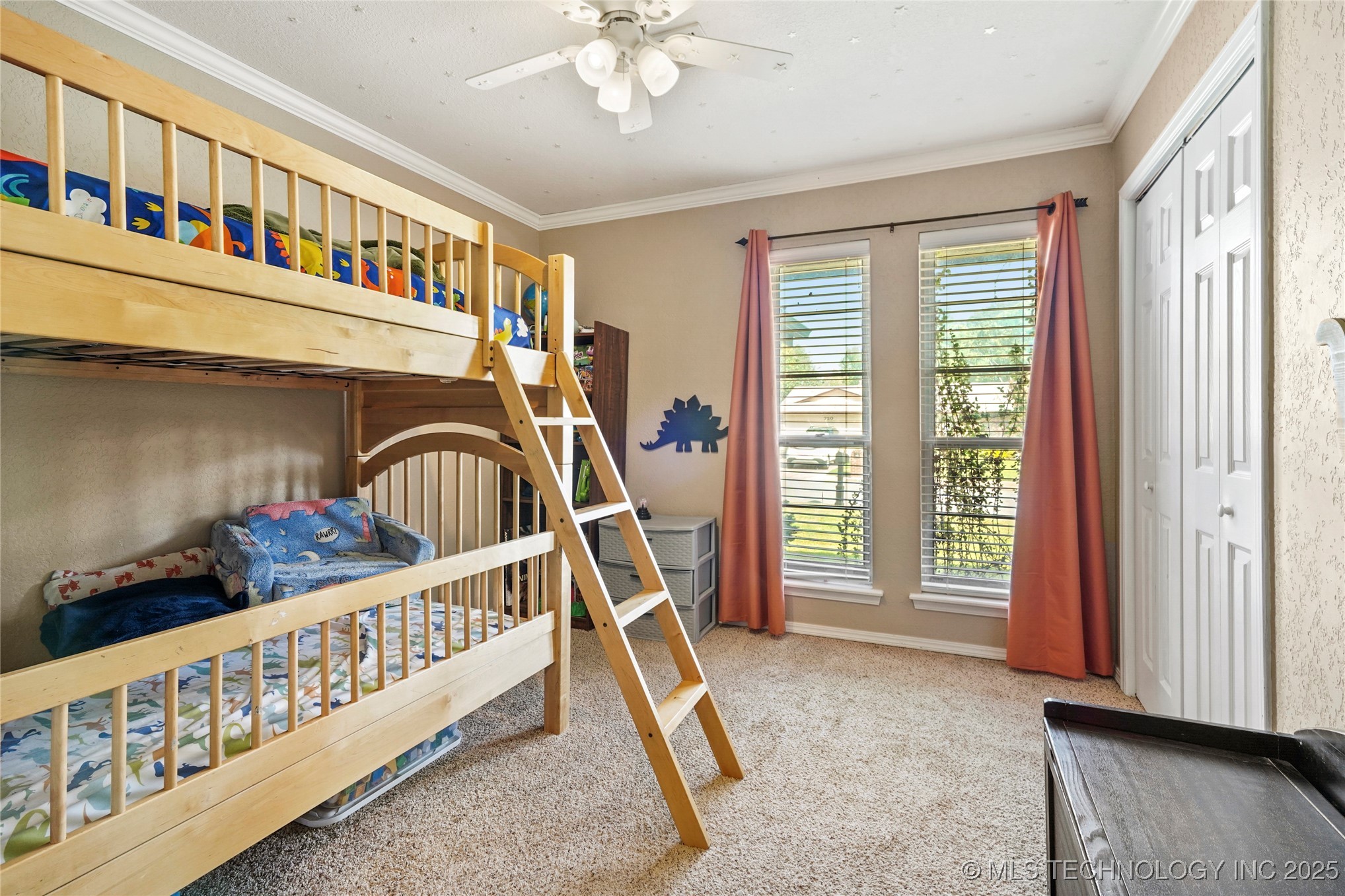 721 W Boston Street Property Photo 20