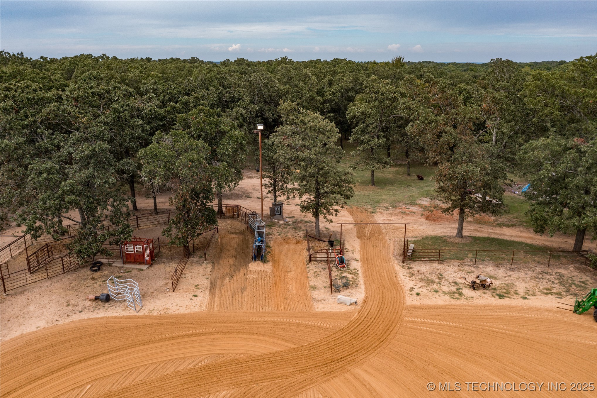 12717 S Chisolm Property Photo 98