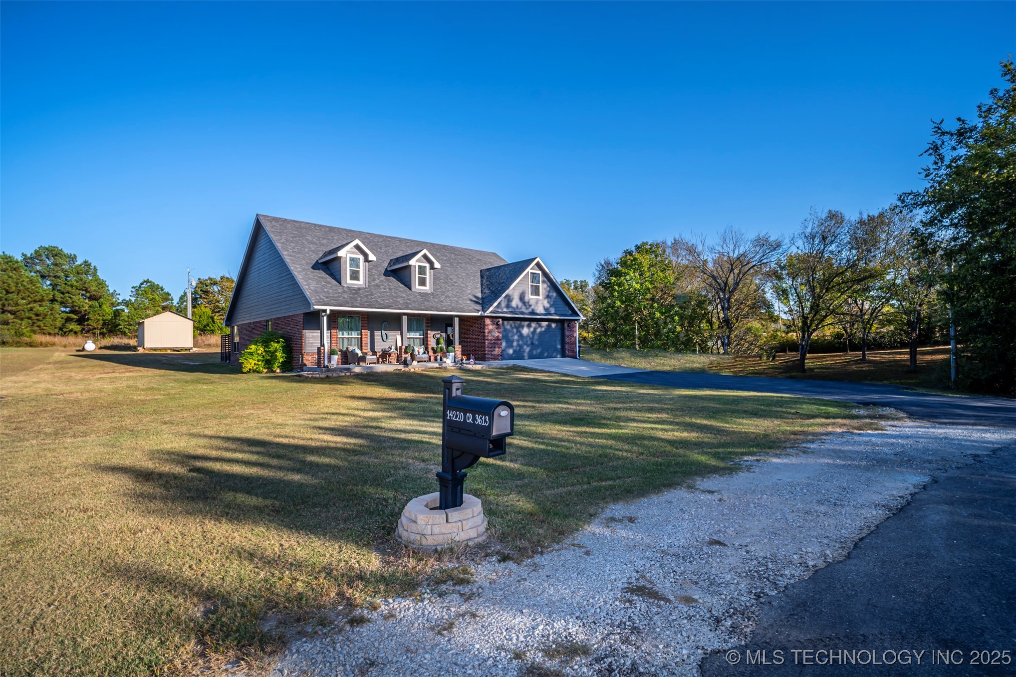 14220 County Road 3613 Property Photo 1