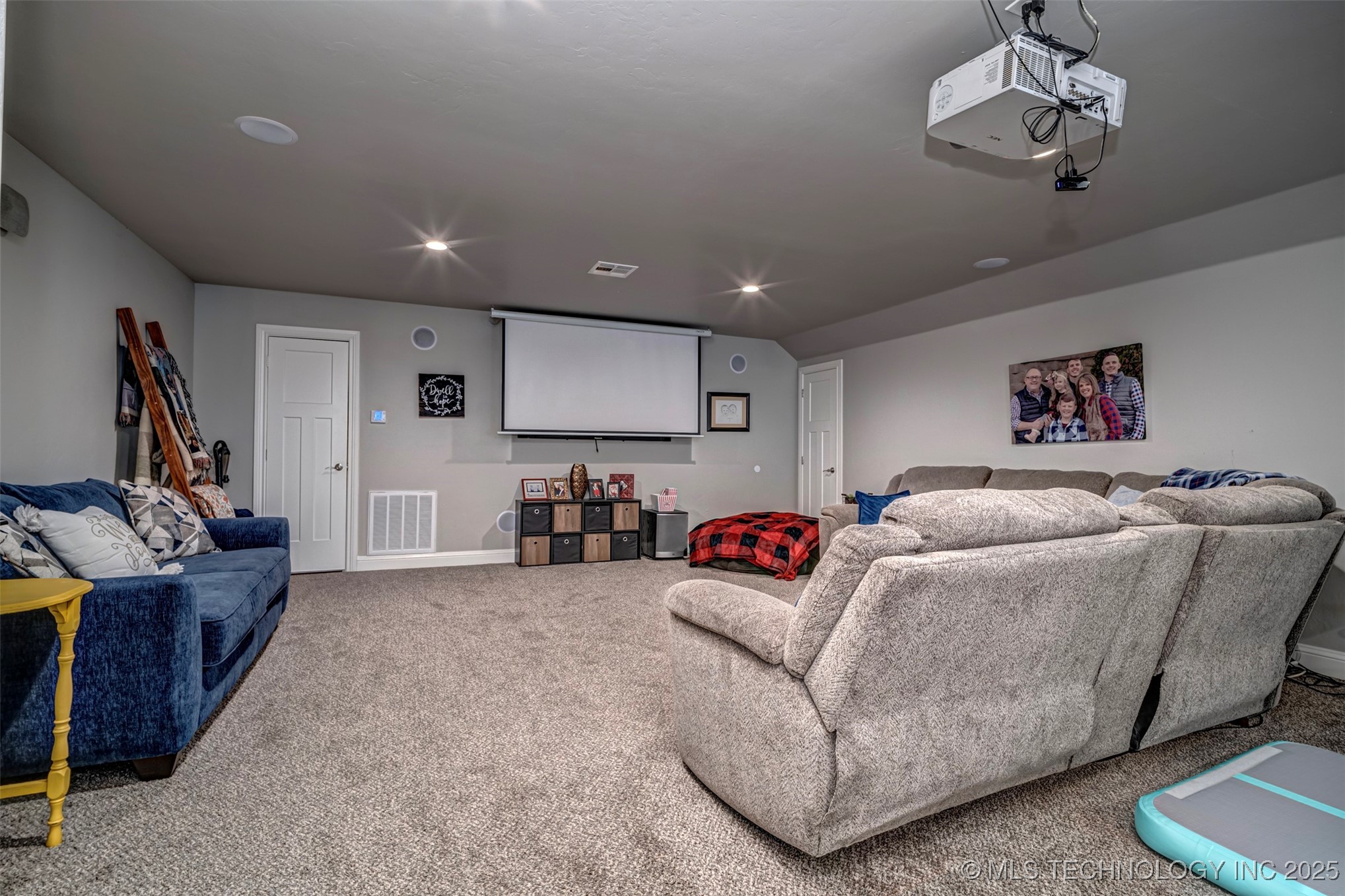 1420 County Road 3613 Property Photo 33