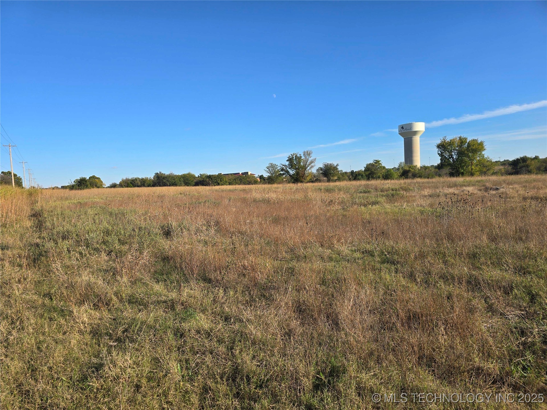 E 106th Street Property Photo 7