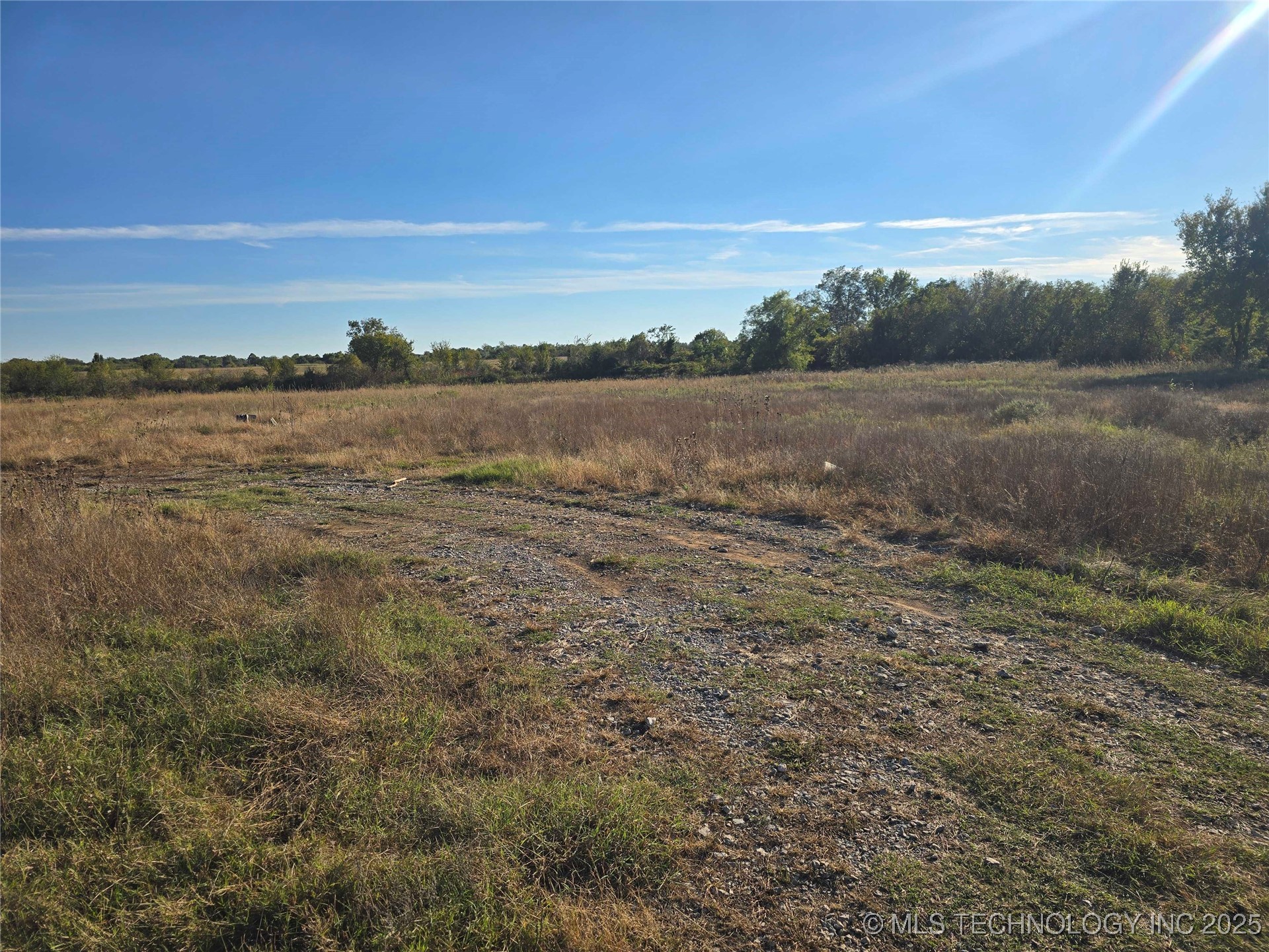 E 106th Street Property Photo 8