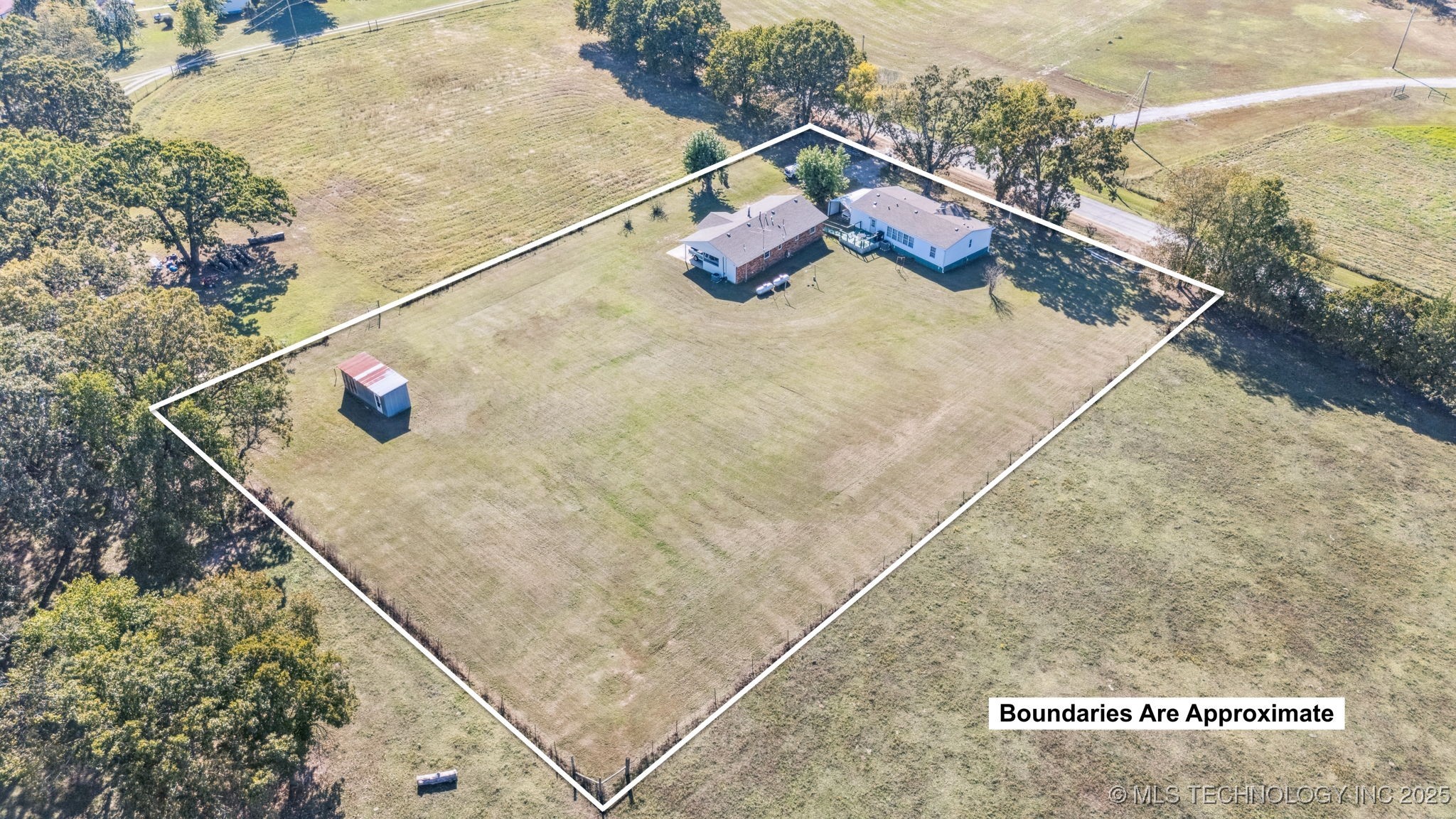 1254 N 4428 Road W Property Photo 2