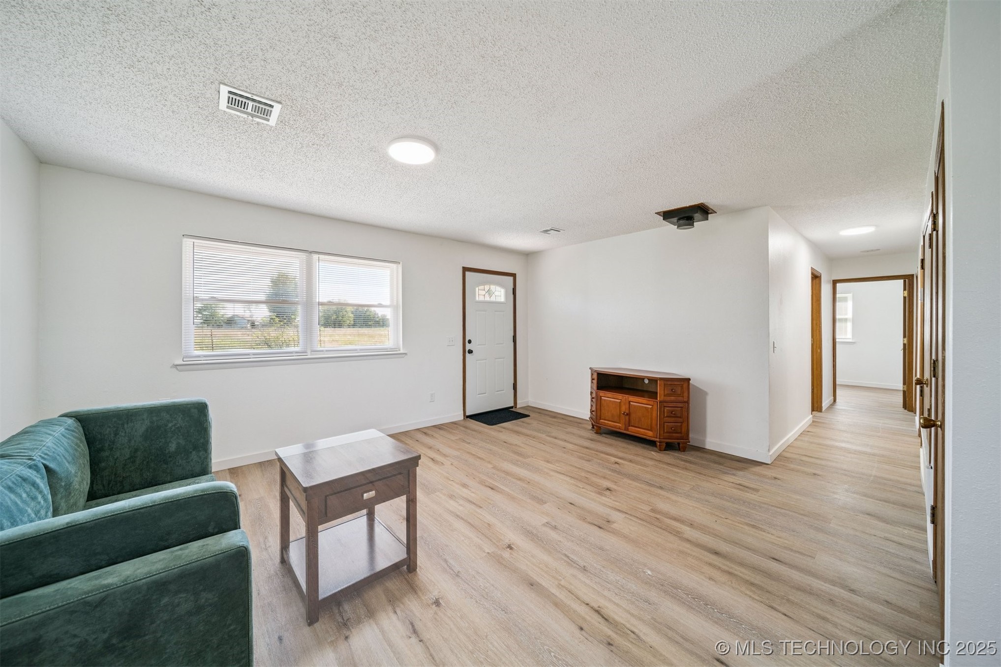 1254 N 4428 Road W Property Photo 6