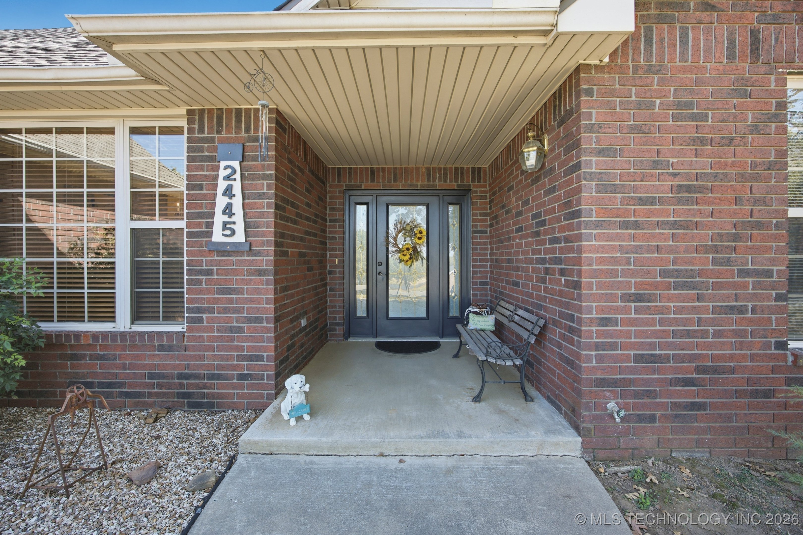 2445 Avalon Drive Property Photo 3