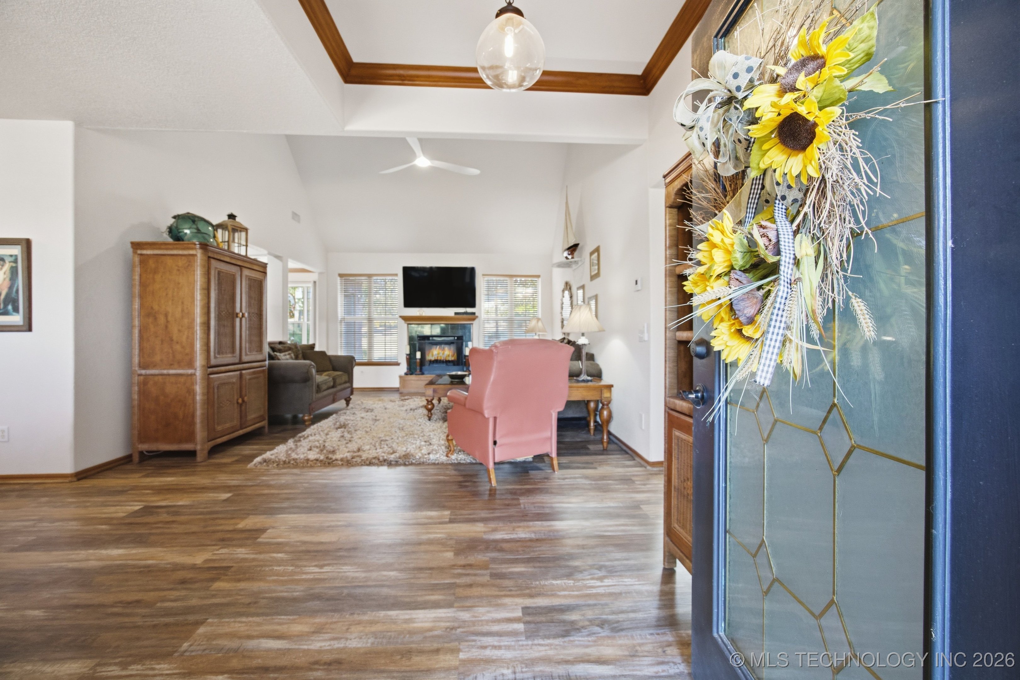 2445 Avalon Drive Property Photo 4