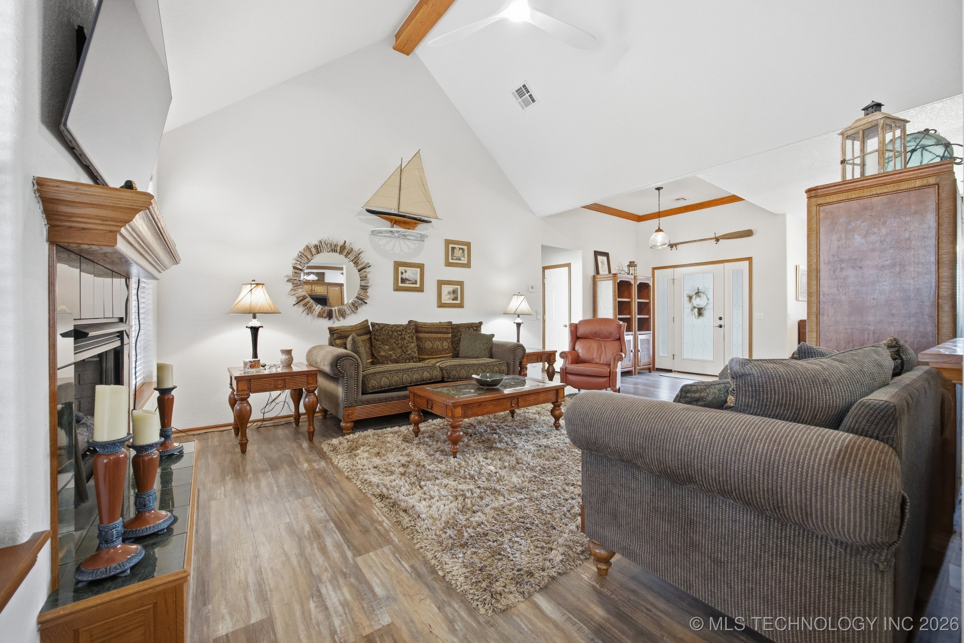 2445 Avalon Drive Property Photo 7