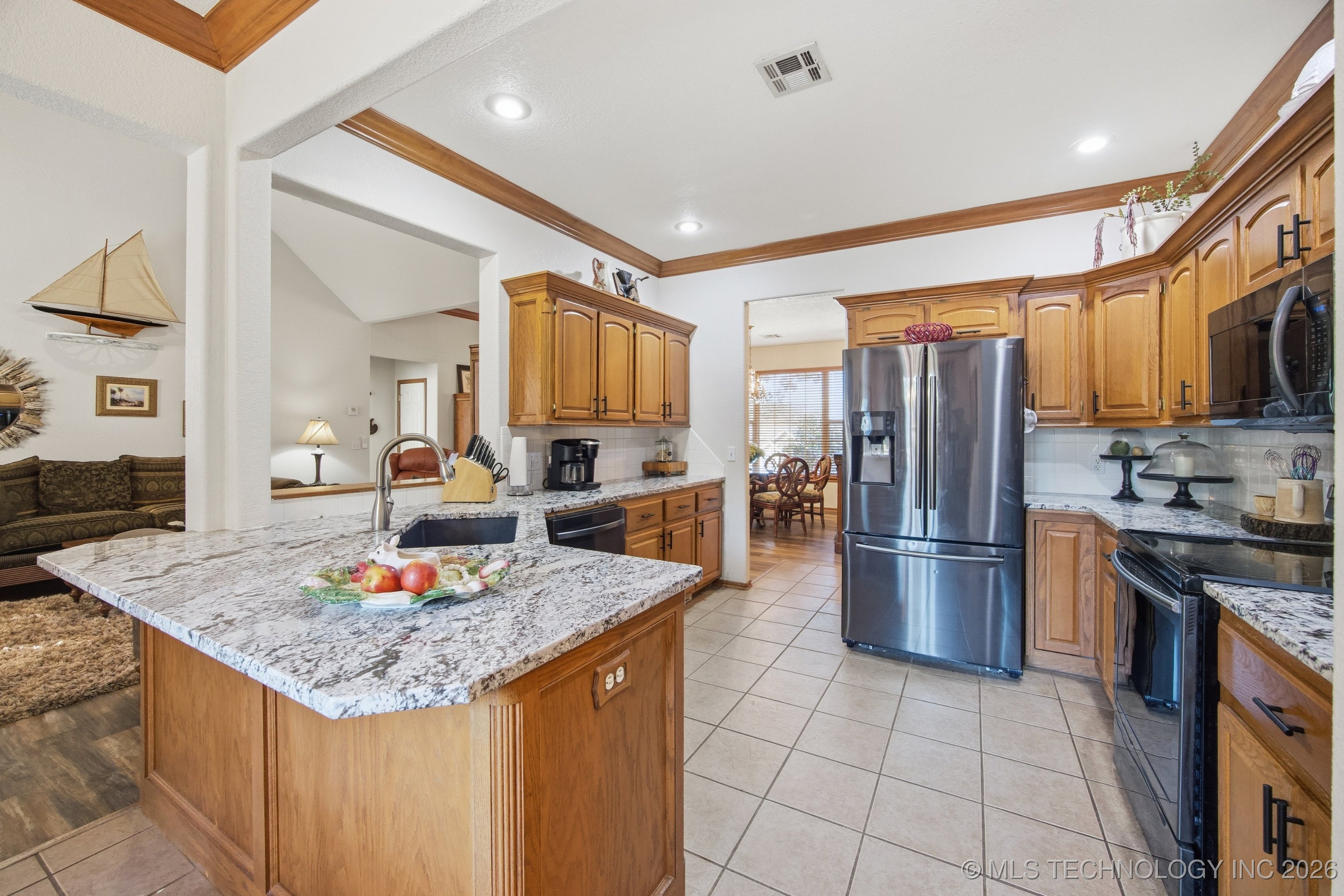 2445 Avalon Drive Property Photo 22