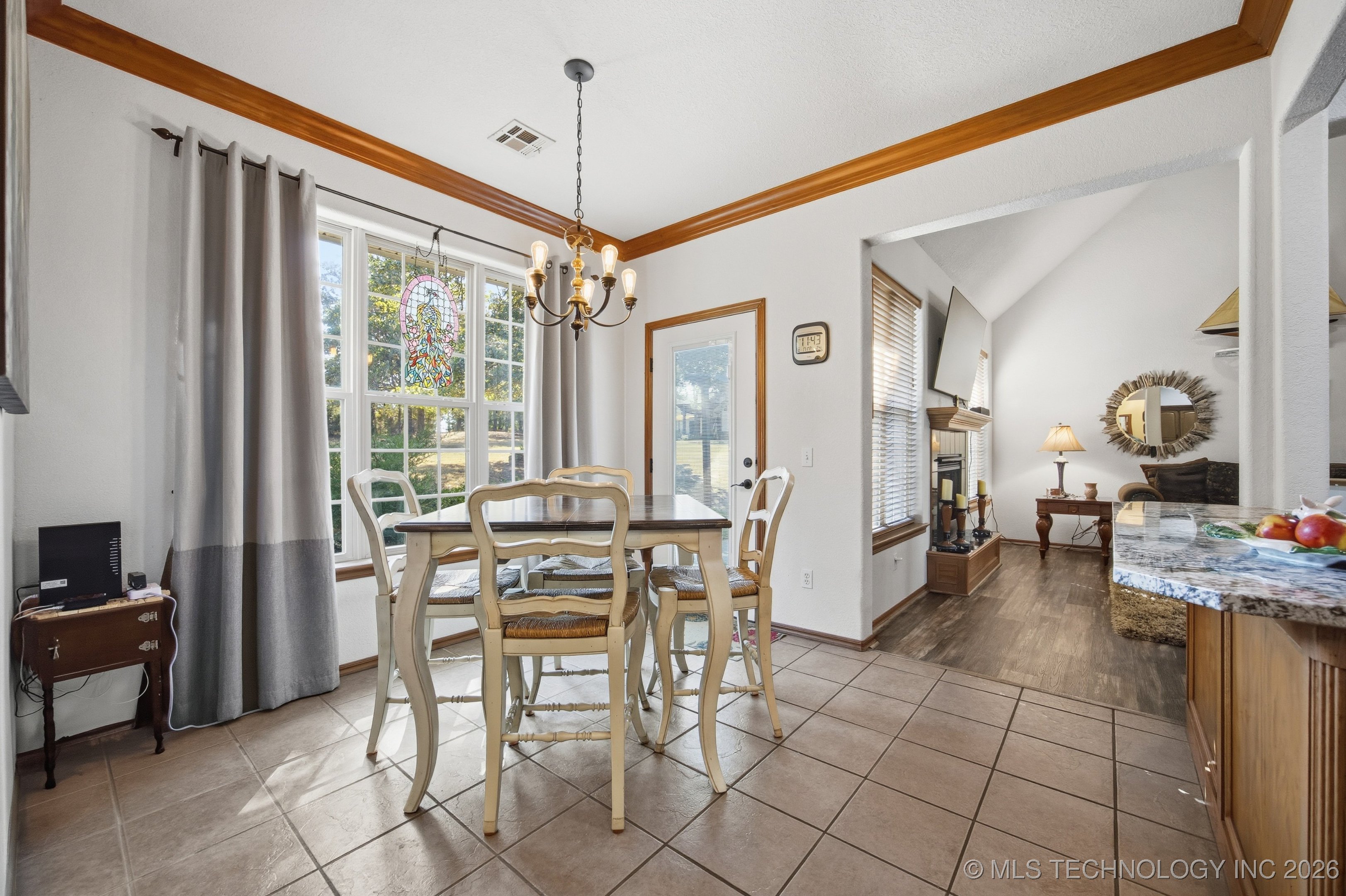 2445 Avalon Drive Property Photo 26