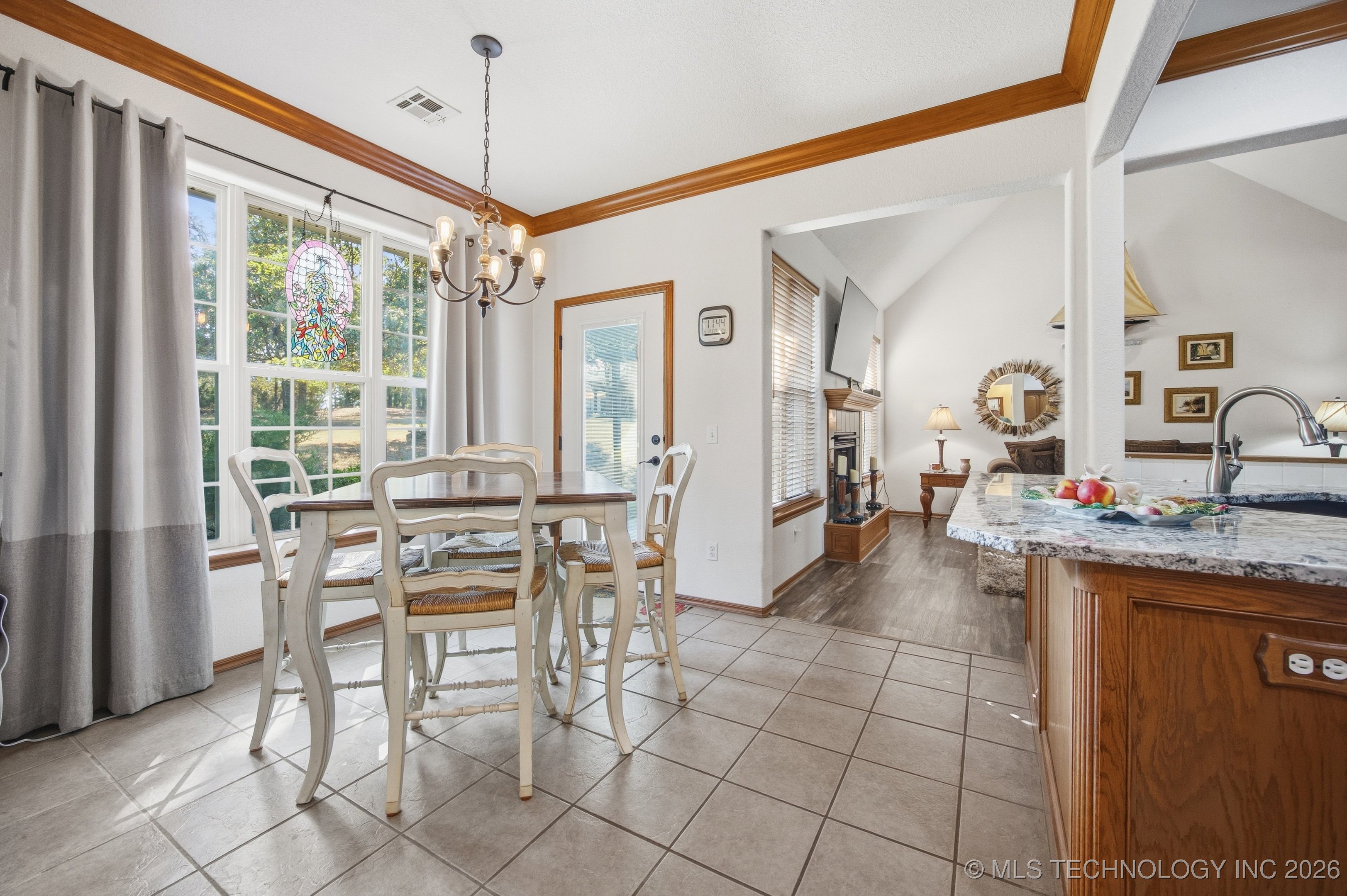 2445 Avalon Drive Property Photo 27