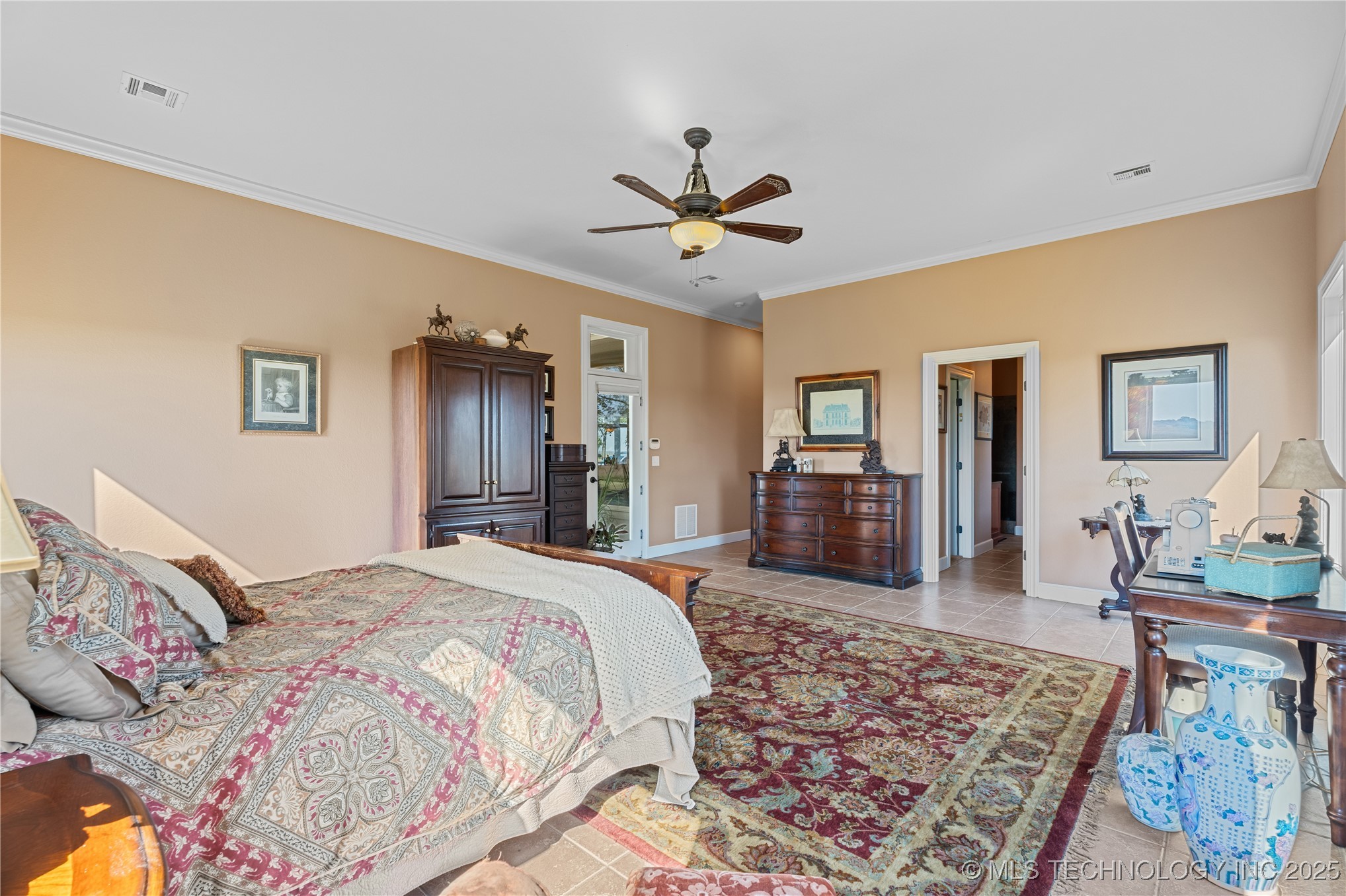 639 Ne Bison Road Property Photo 25