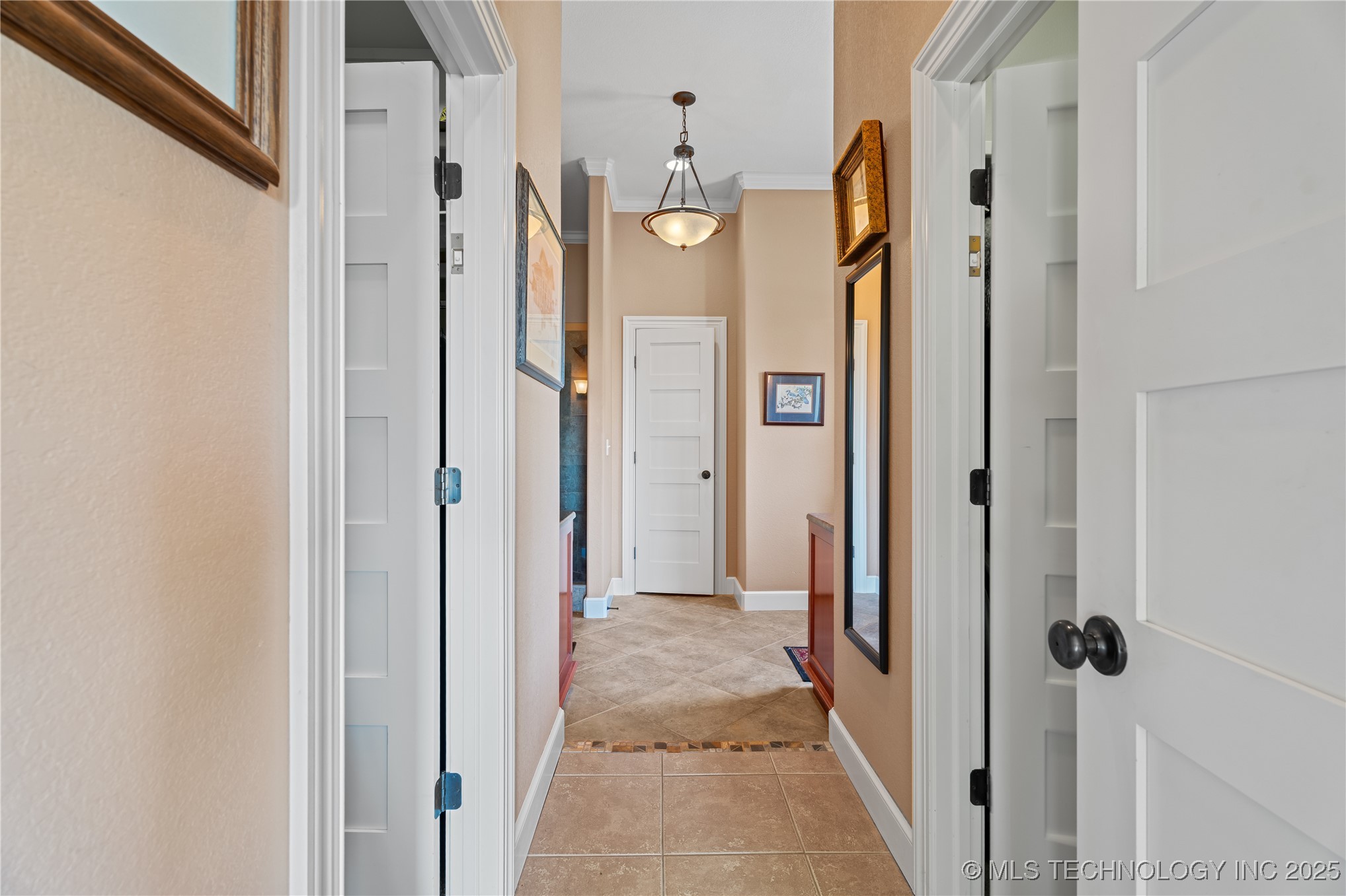 639 Ne Bison Road Property Photo 26