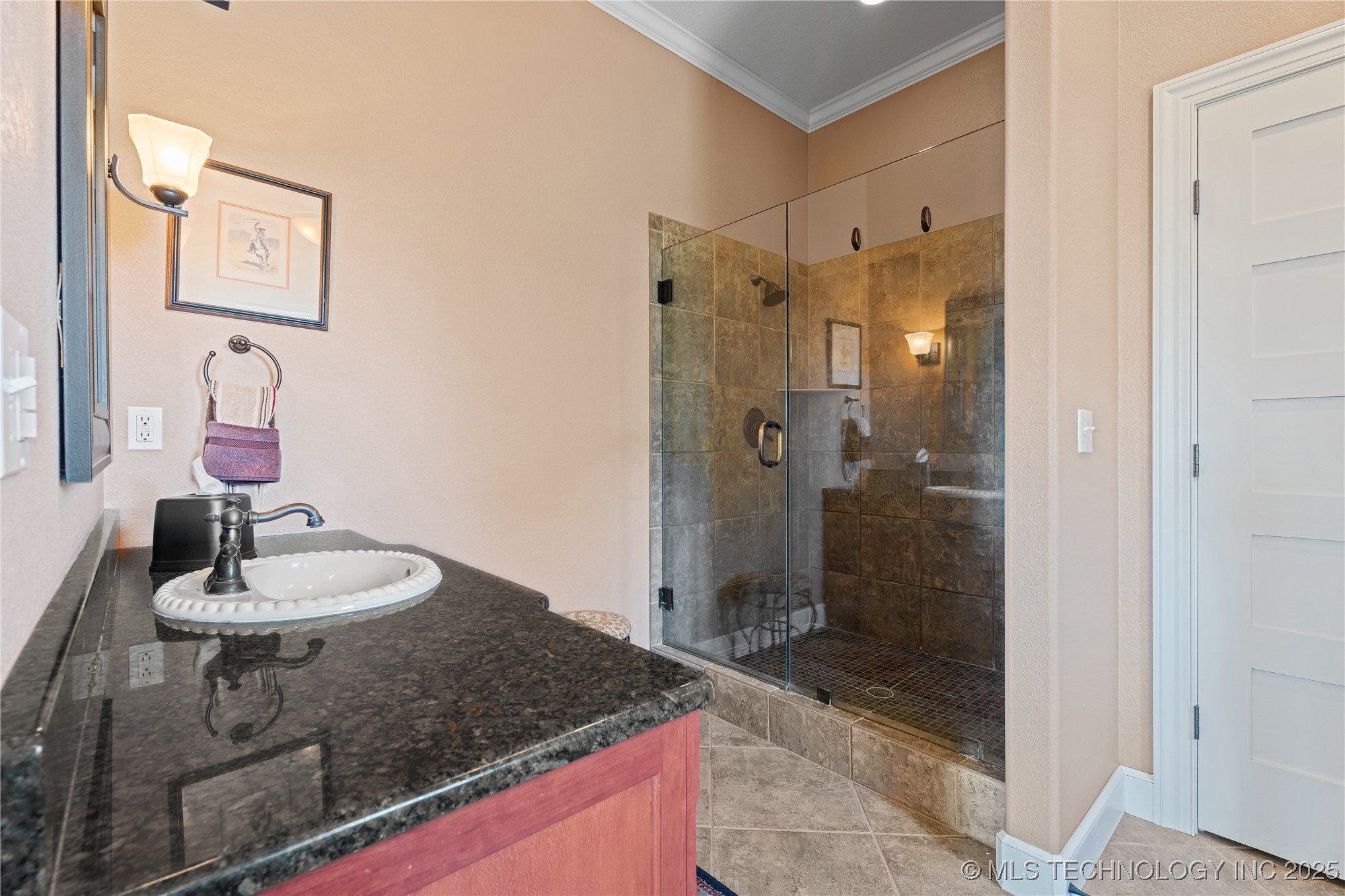 639 Ne Bison Road Property Photo 27