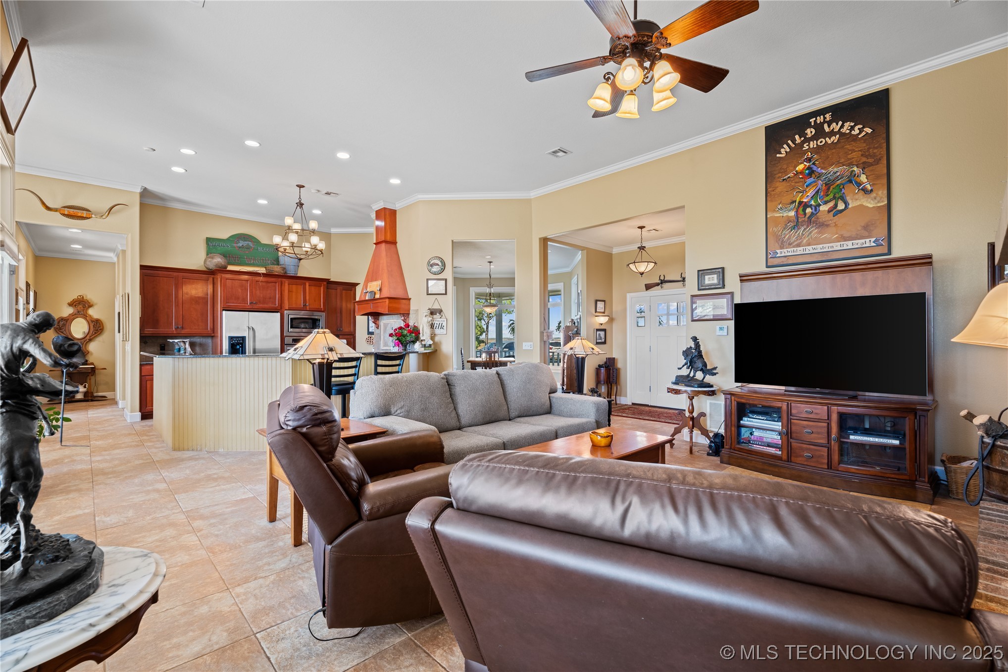 639 Ne Bison Road Property Photo 36