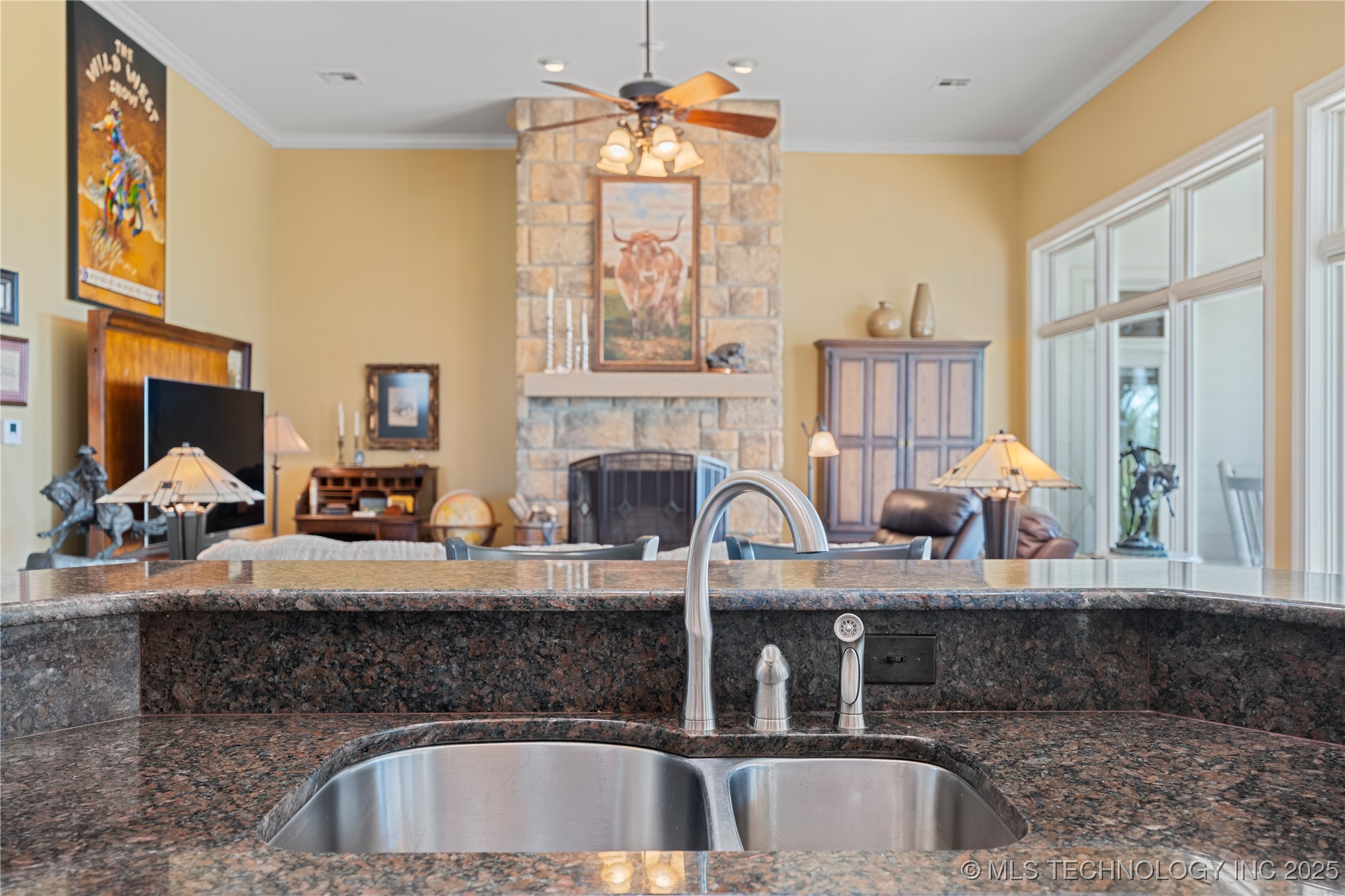 639 Ne Bison Road Property Photo 45