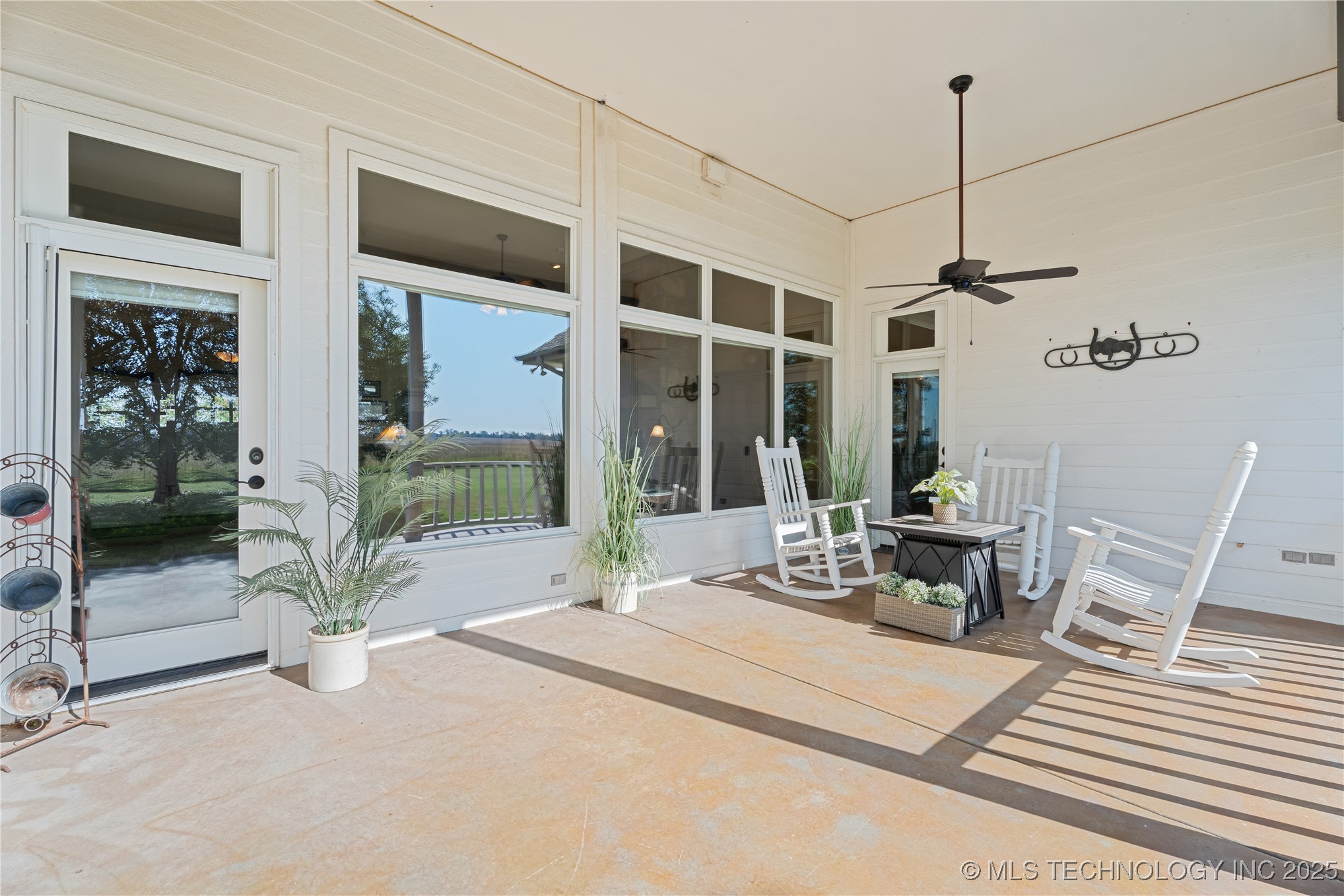 639 Ne Bison Road Property Photo 56