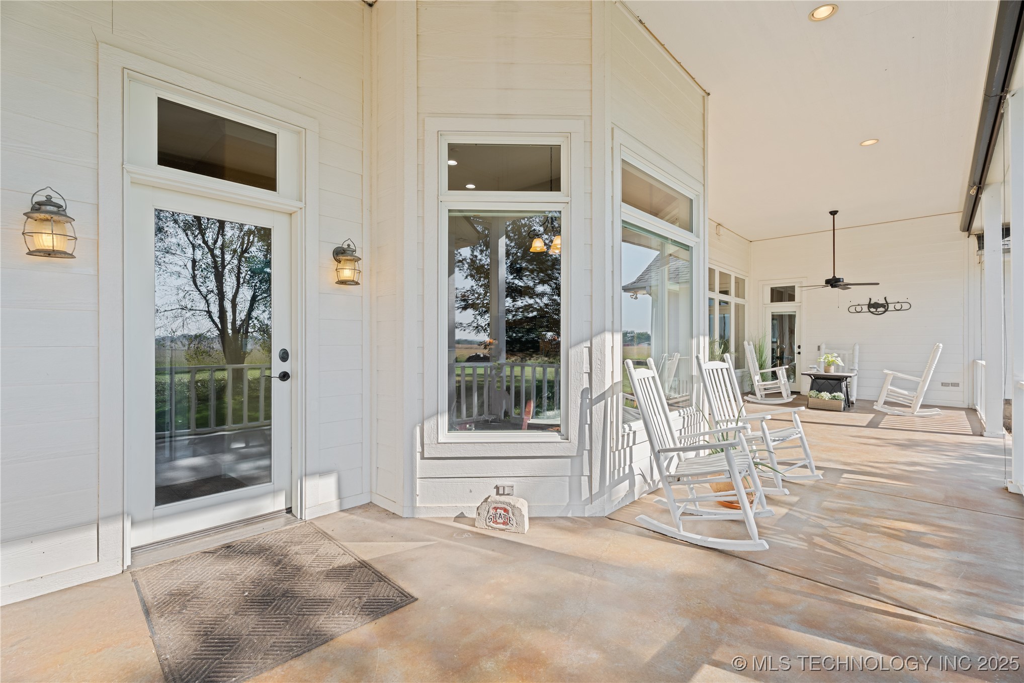 639 Ne Bison Road Property Photo 58