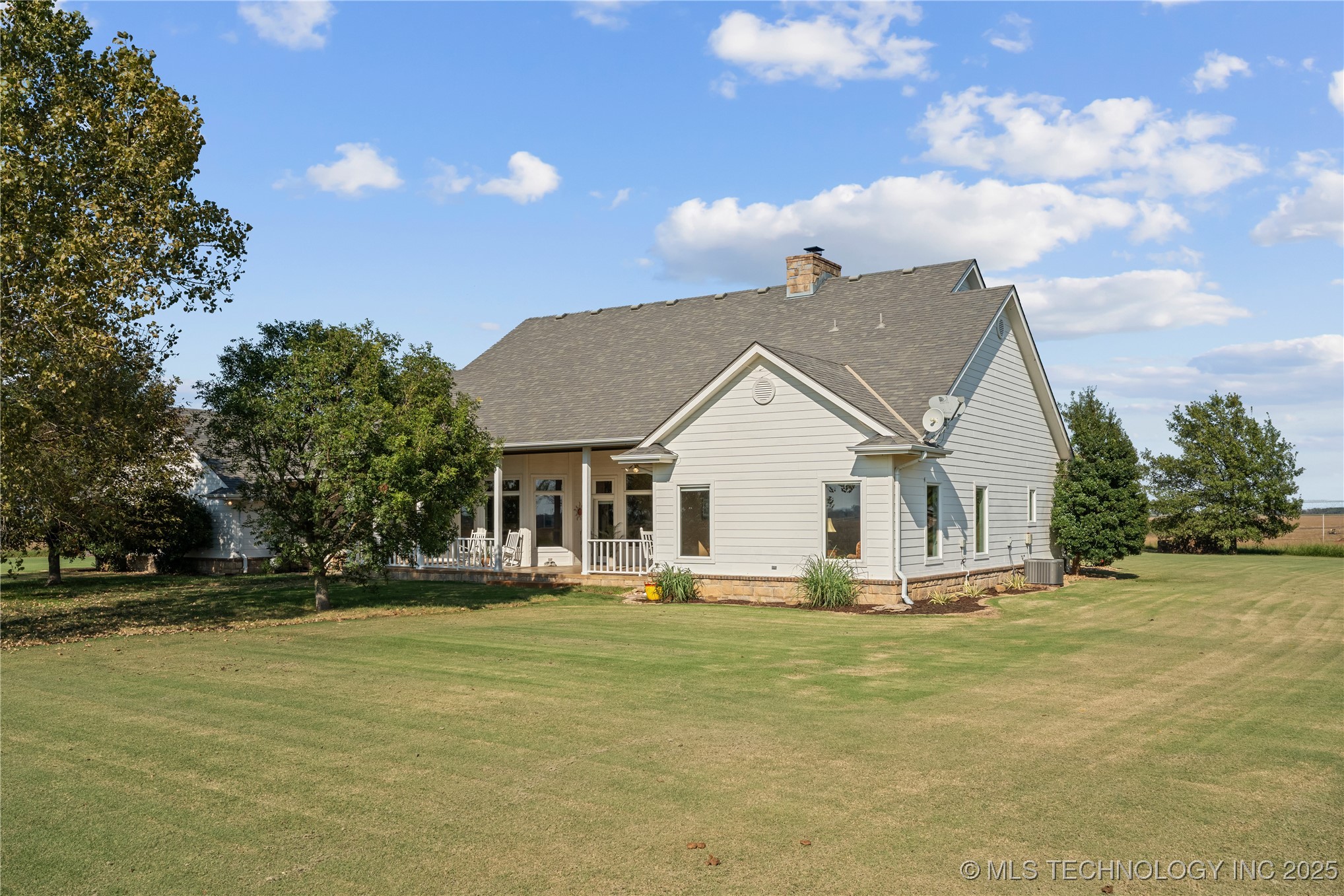 639 Ne Bison Road Property Photo 59