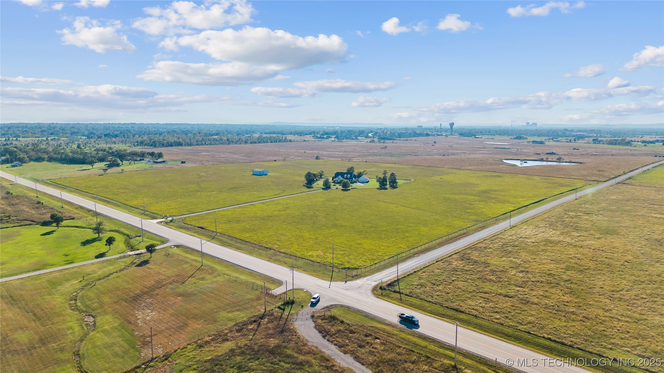 639 Ne Bison Road Property Photo 65