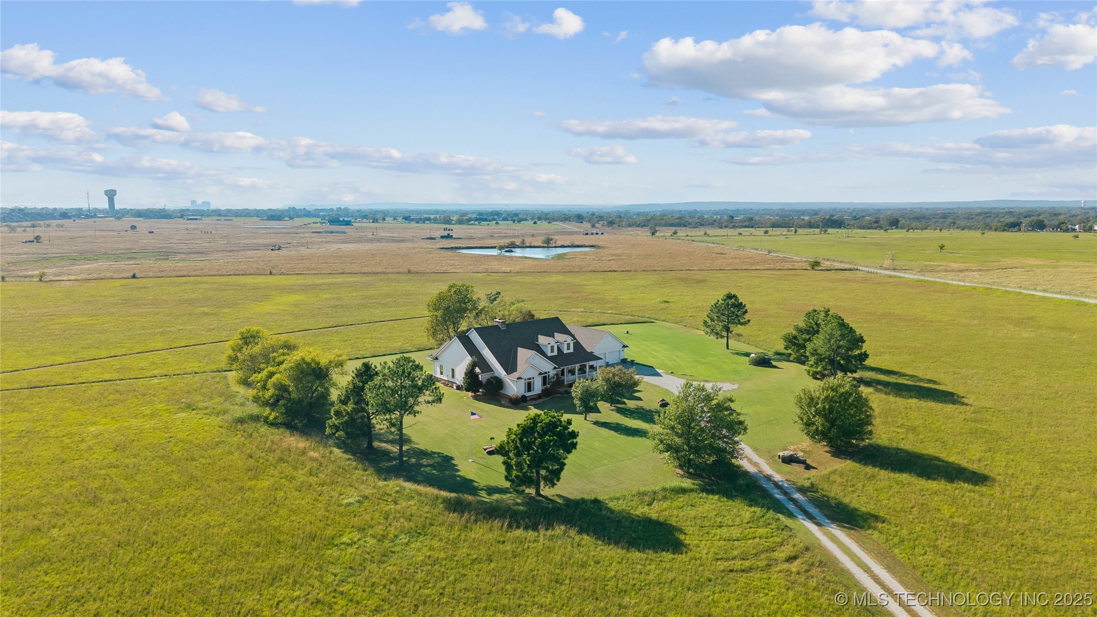 639 Ne Bison Road Property Photo 71