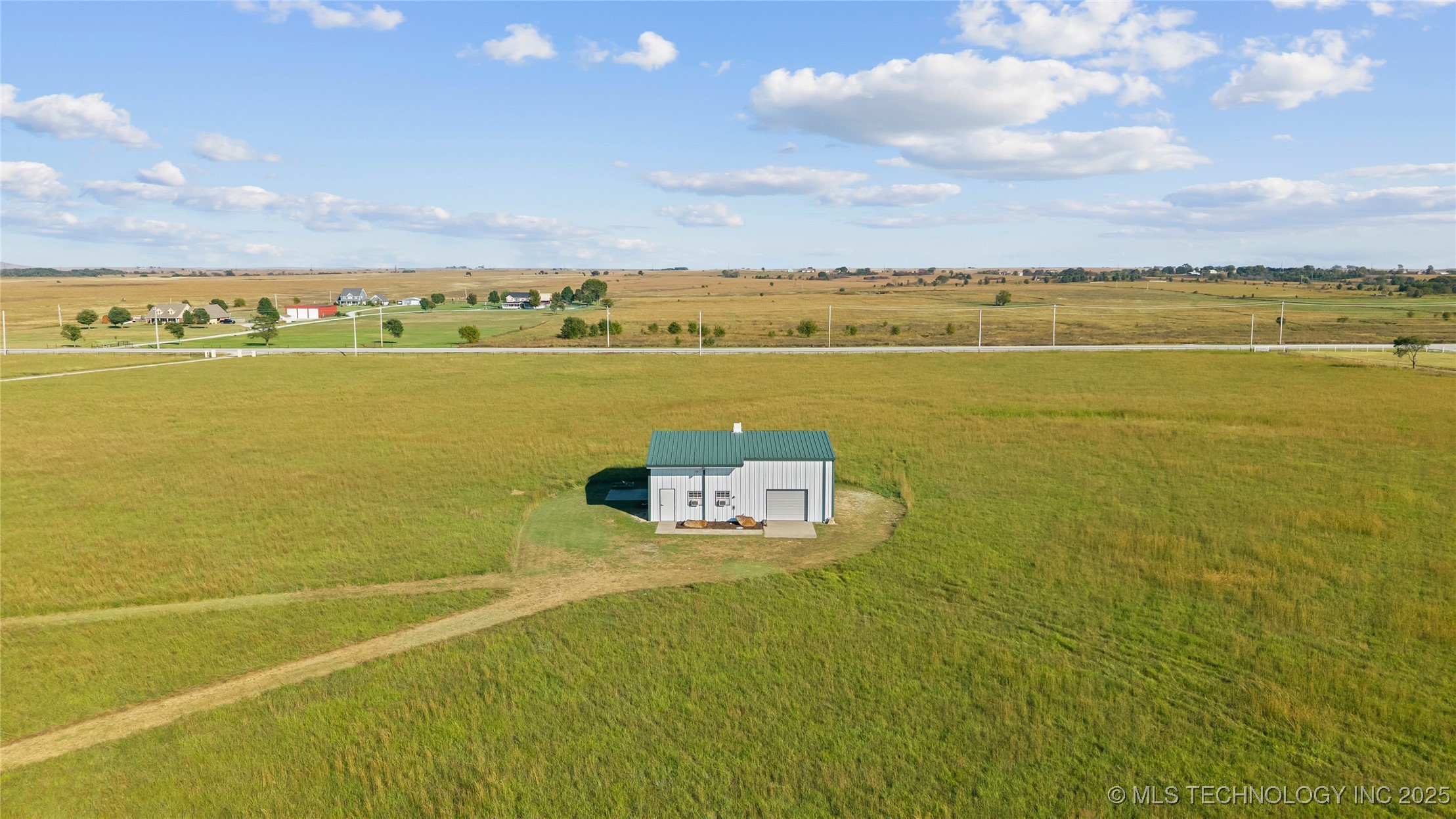 639 Ne Bison Road Property Photo 74