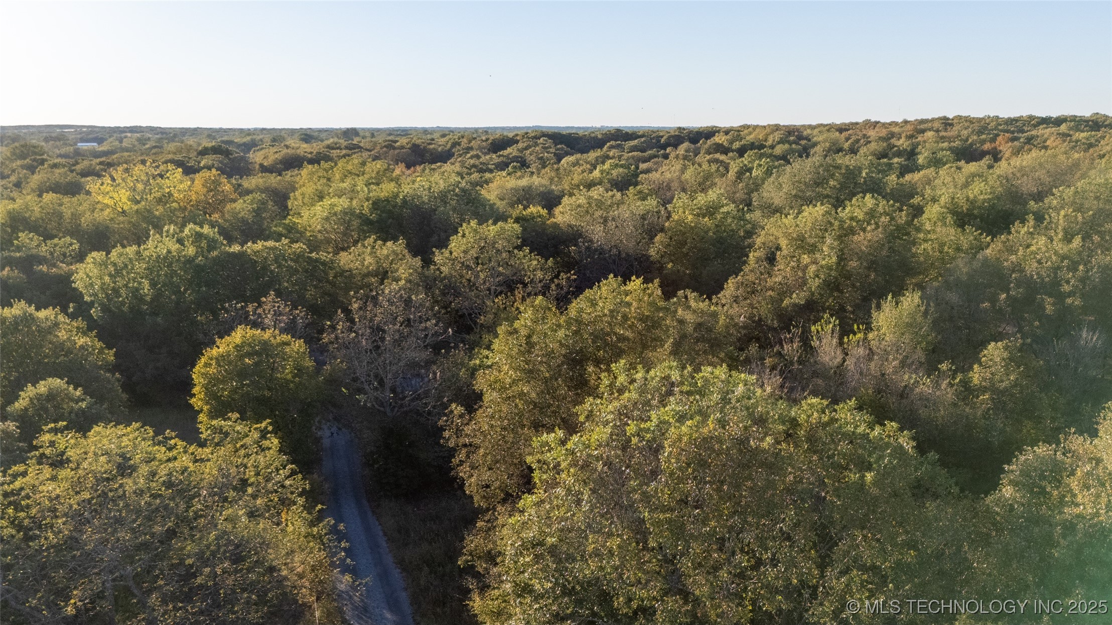 8710 County Road 1550 Property Photo 4