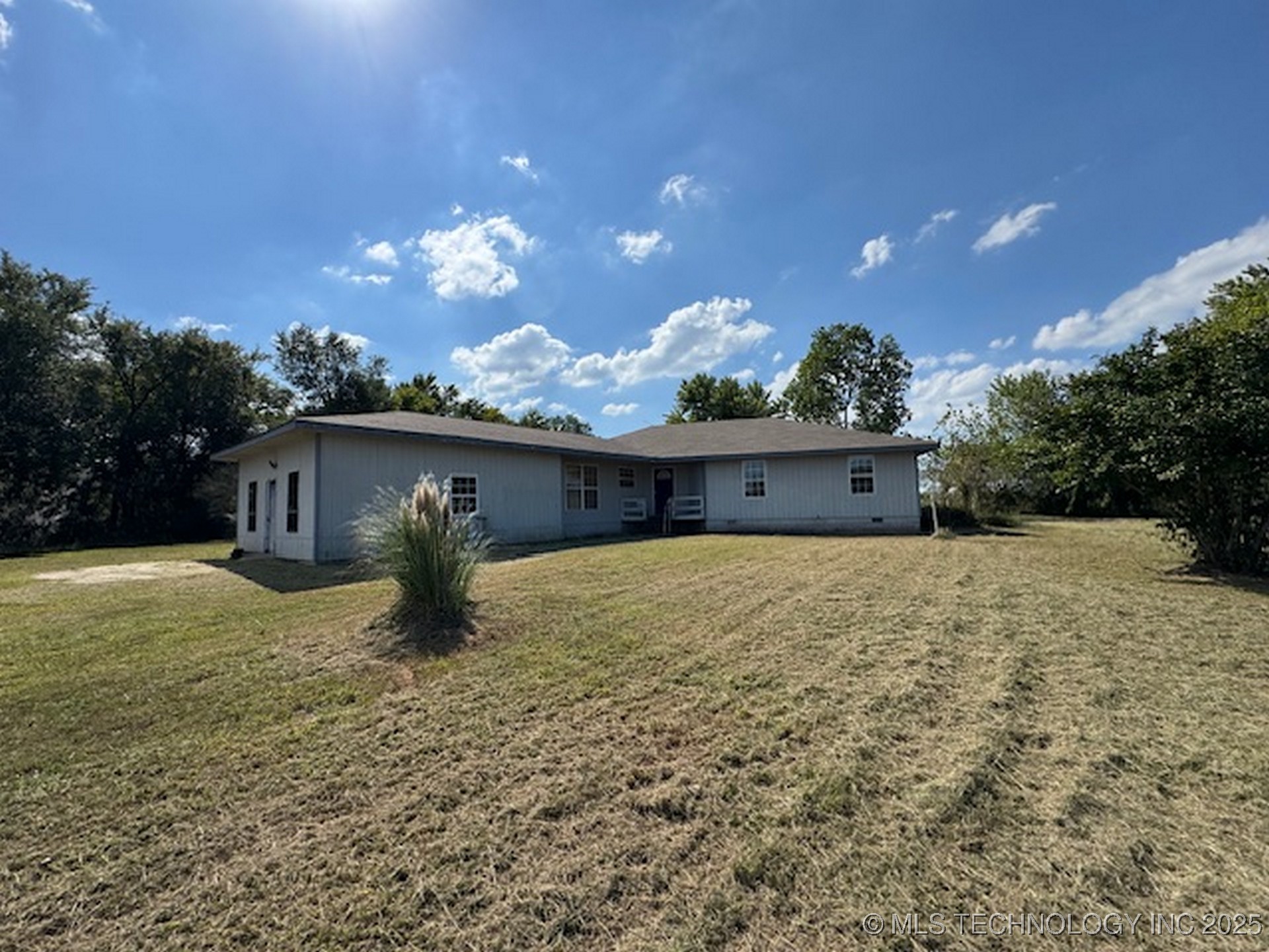 20619 E Highway 9 B Property Photo 2