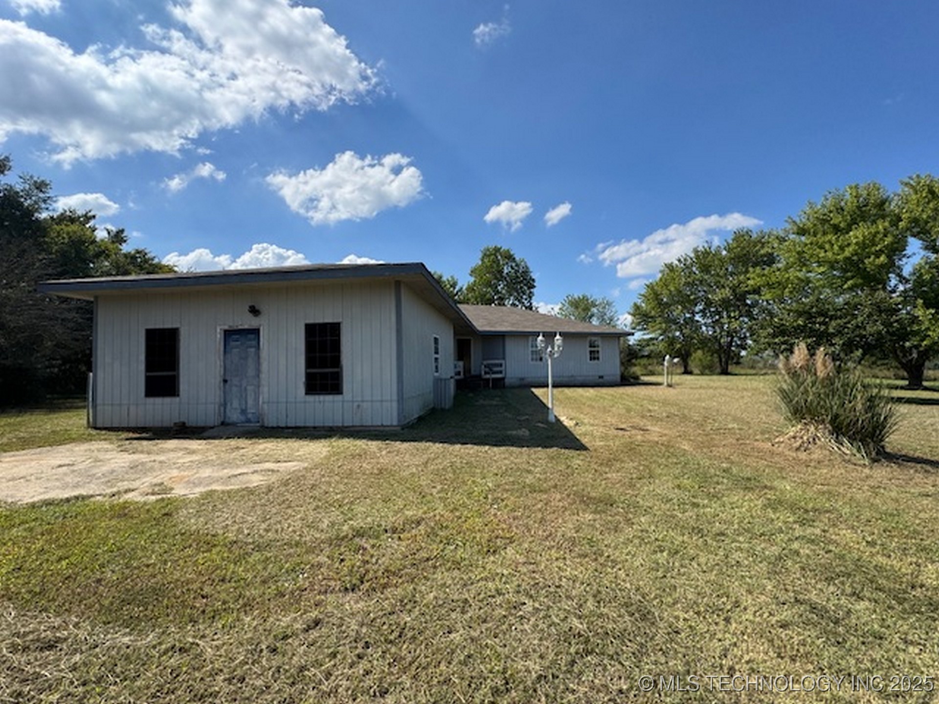 20619 E Highway 9 B Property Photo 4