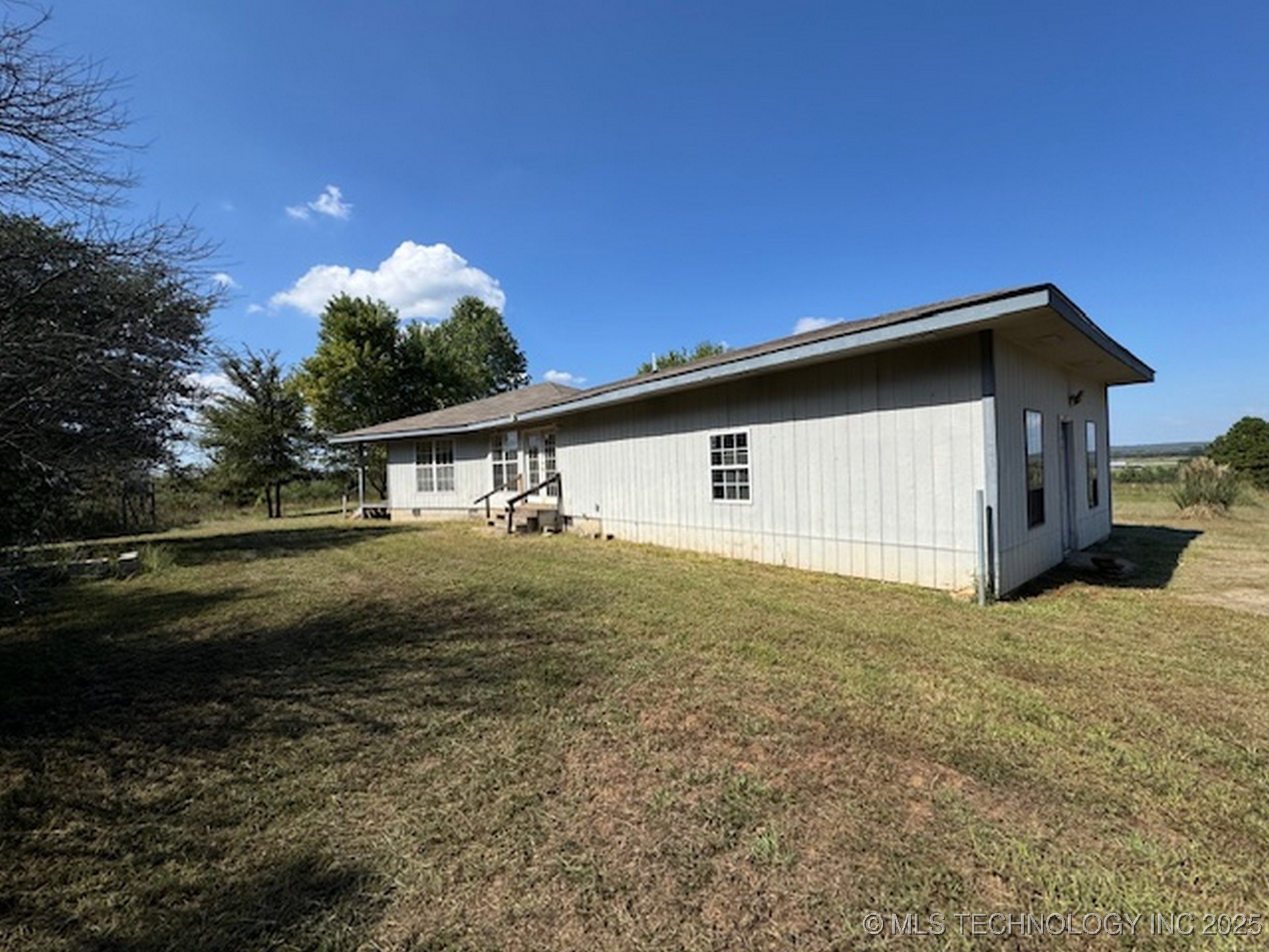 20619 E Highway 9 B Property Photo 5