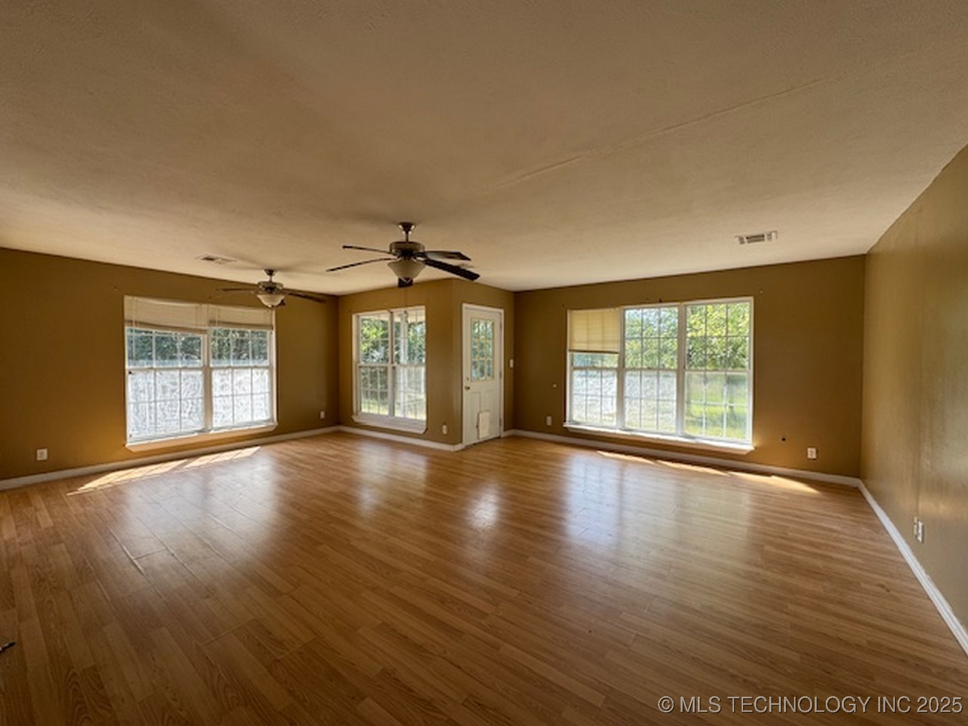 20619 E Highway 9 B Property Photo 12