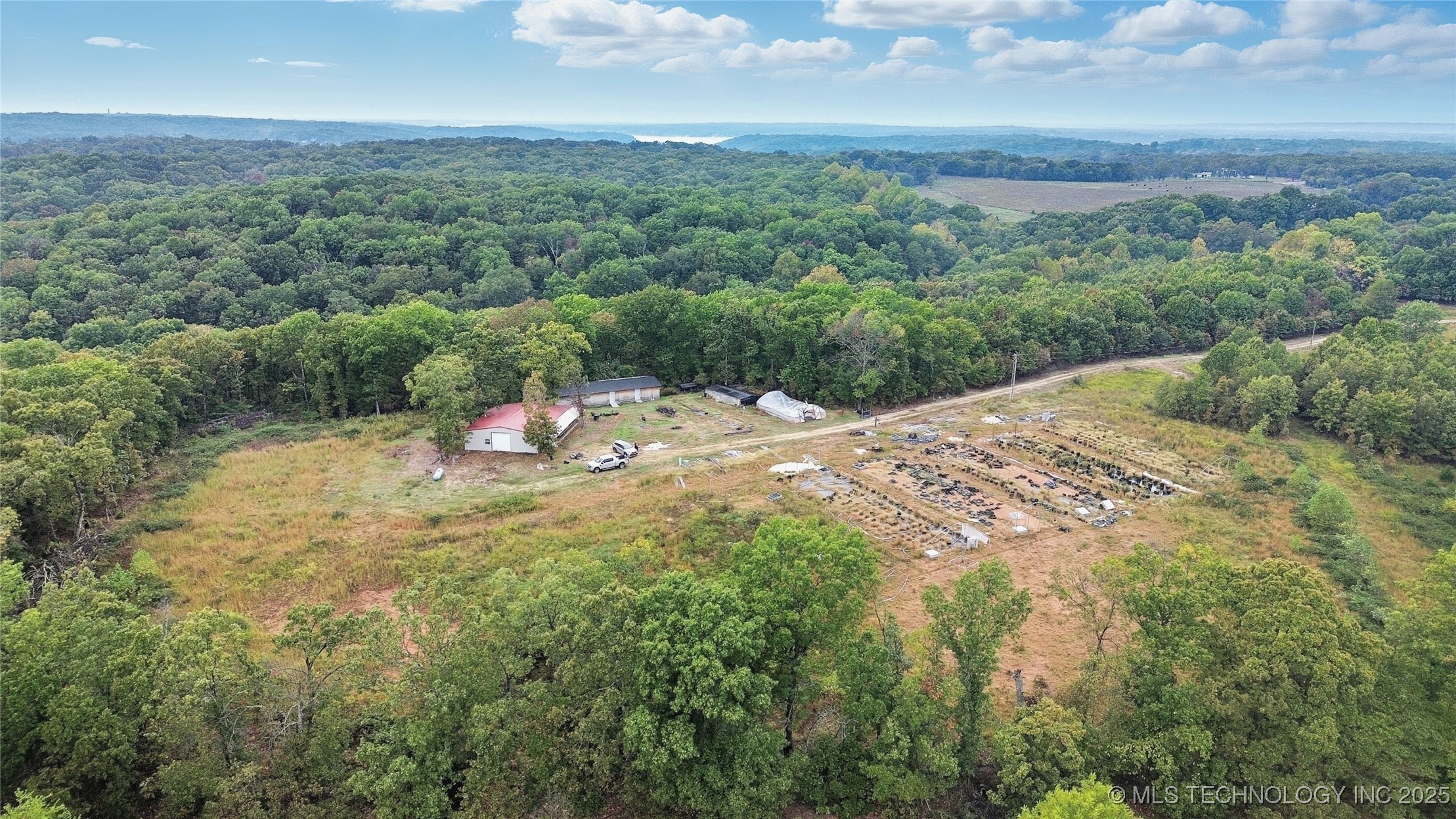 54501 E 340 Road Property Photo 3