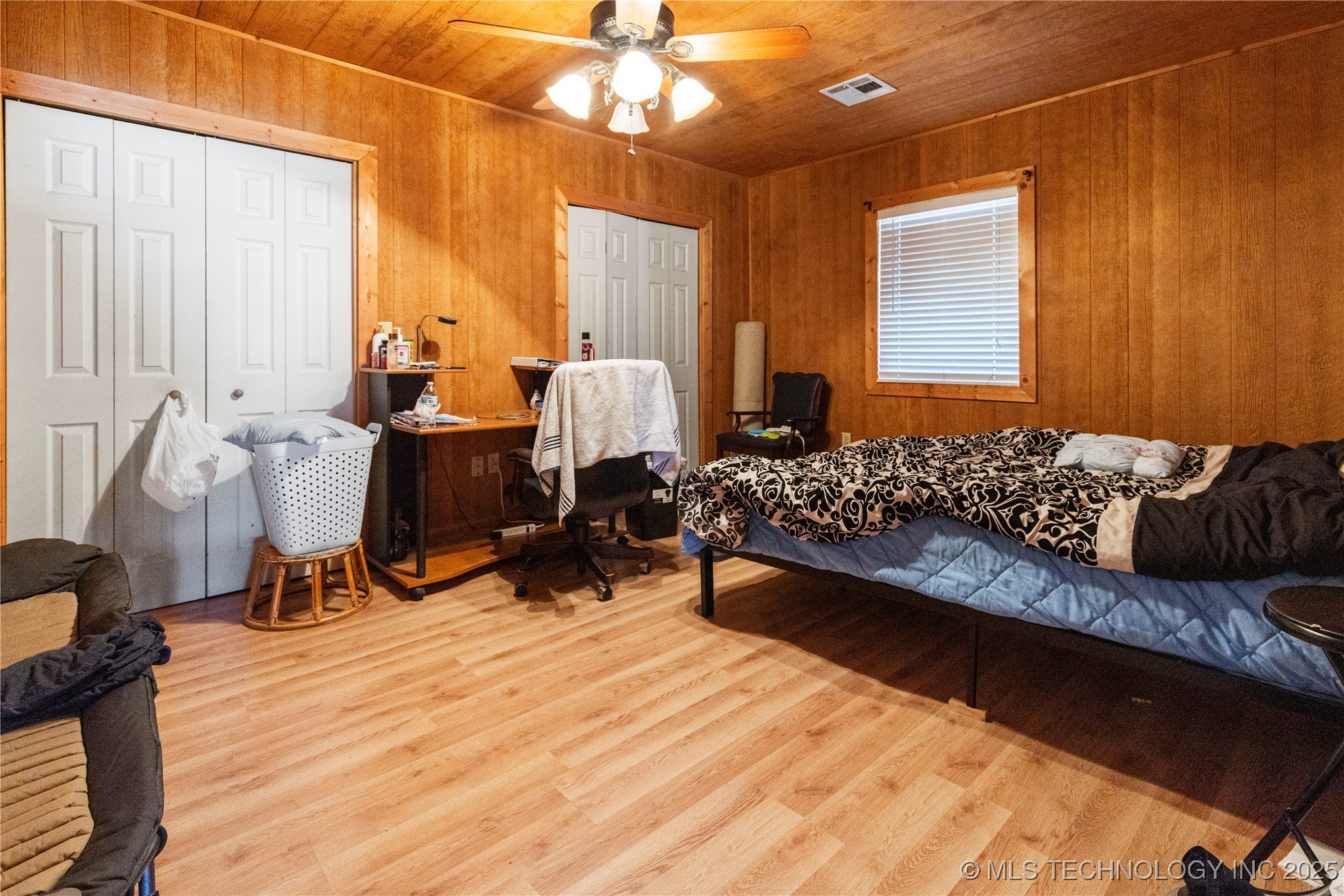 54501 E 340 Road Property Photo 5