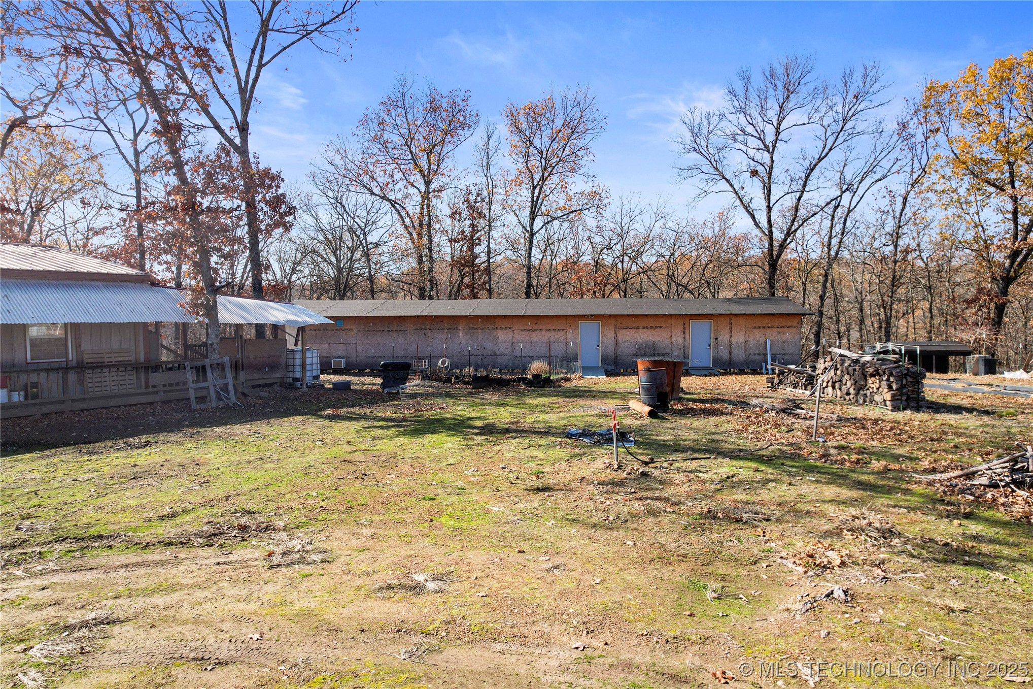 54501 E 340 Road Property Photo 11